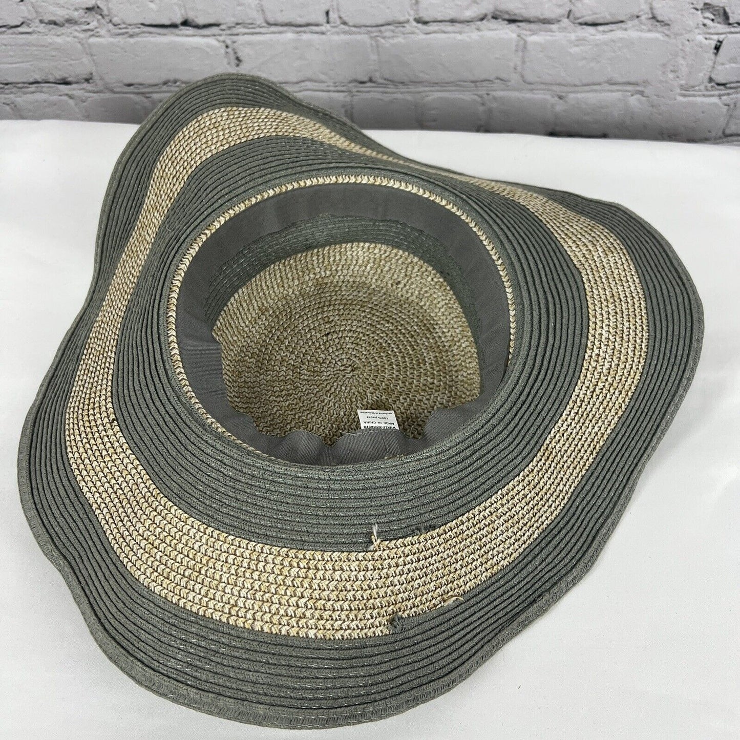 World Market Green Tan 100% Paper Wide Brim Striped Floppy Beach Sun Hat O/S