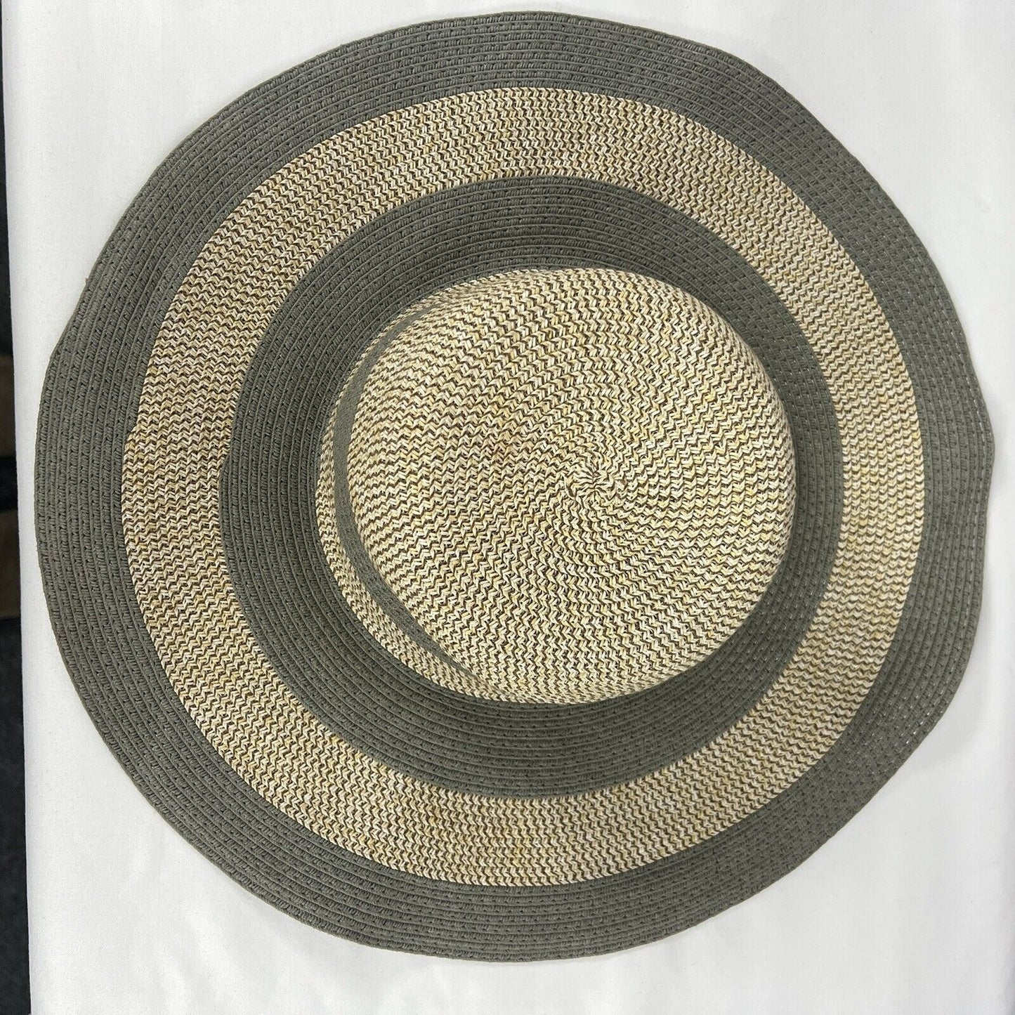 World Market Green Tan 100% Paper Wide Brim Striped Floppy Beach Sun Hat O/S