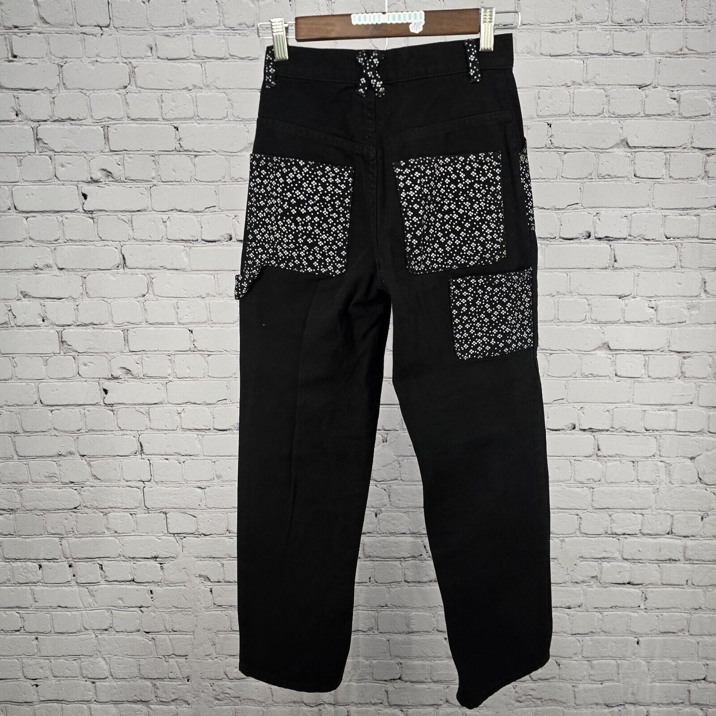 BDG Urban Outfitters Black Floral Print Pocketed Slit Ankle Jeans Size 24