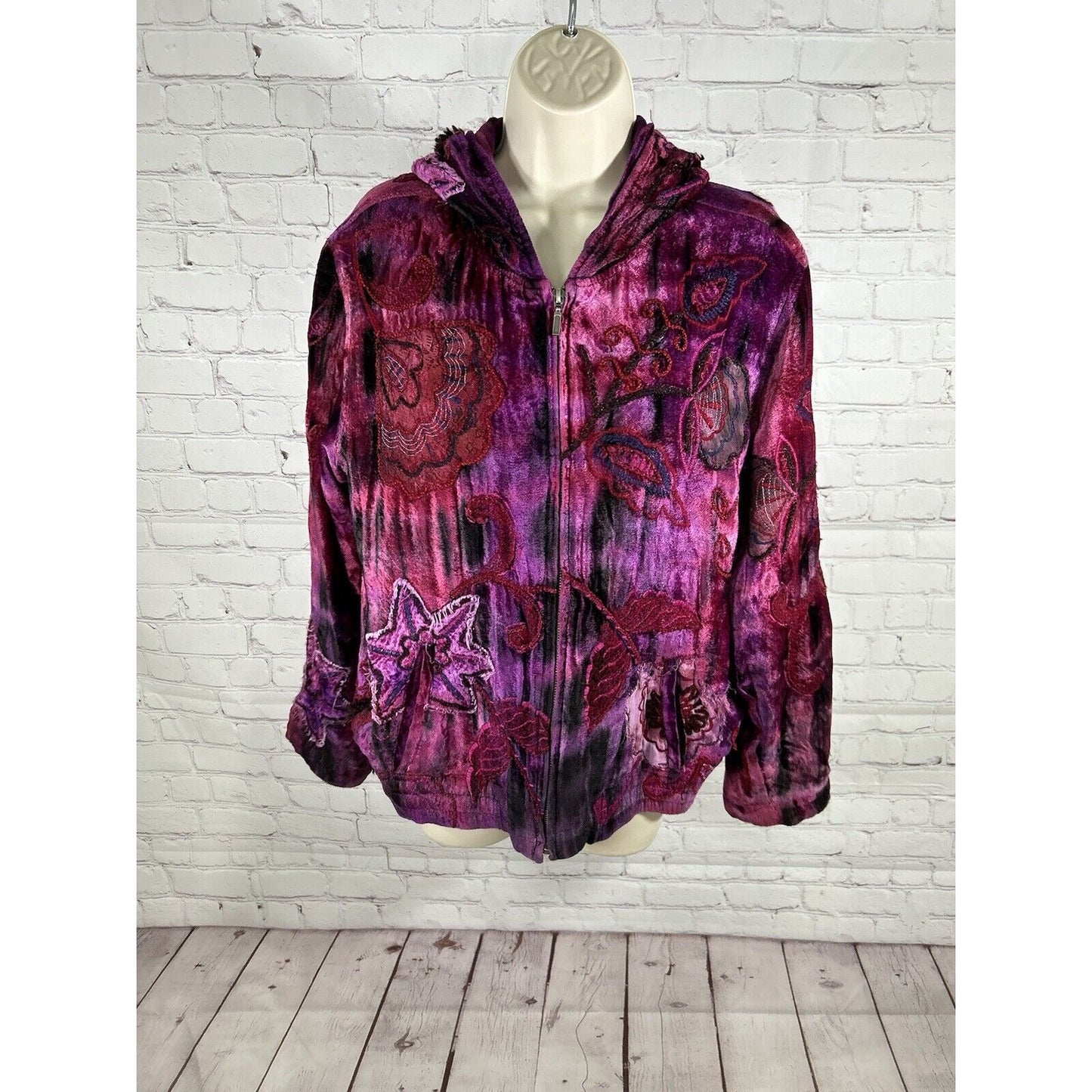 Chico’s Purple Red Embroidered Embellished Hippie Floral Full Zip Jacket Size M