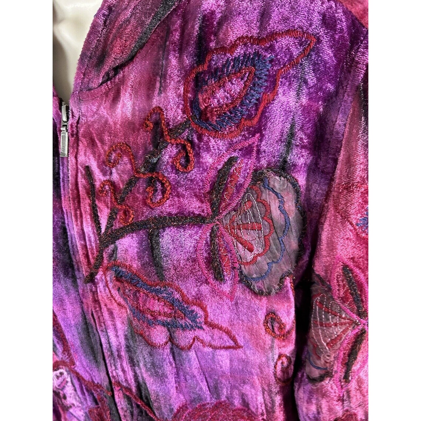 Chico’s Purple Red Embroidered Embellished Hippie Floral Full Zip Jacket Size M