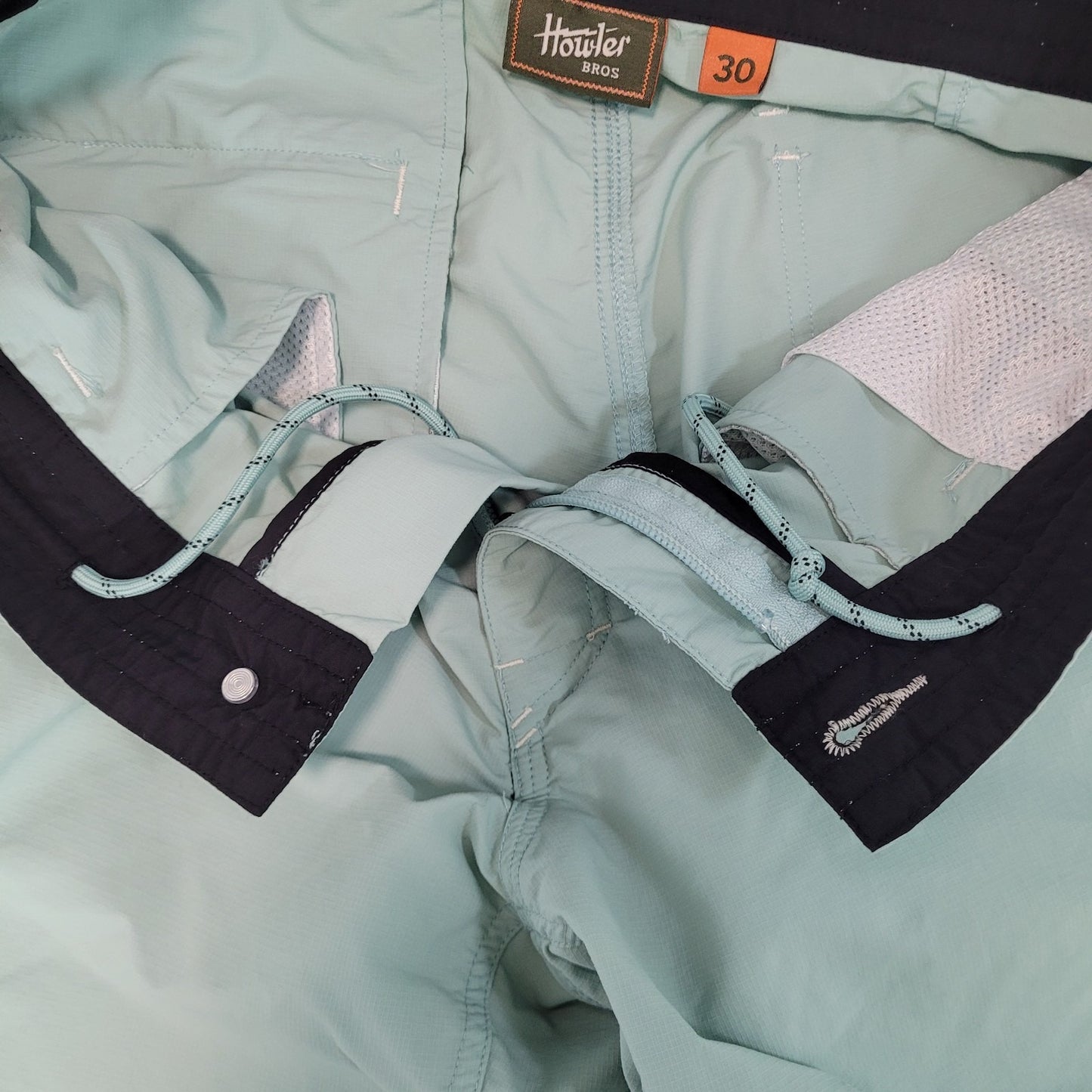 Howler Bros Green Zip Fly Multiple Pockets Board Shorts Swim Trunks Size 30x9