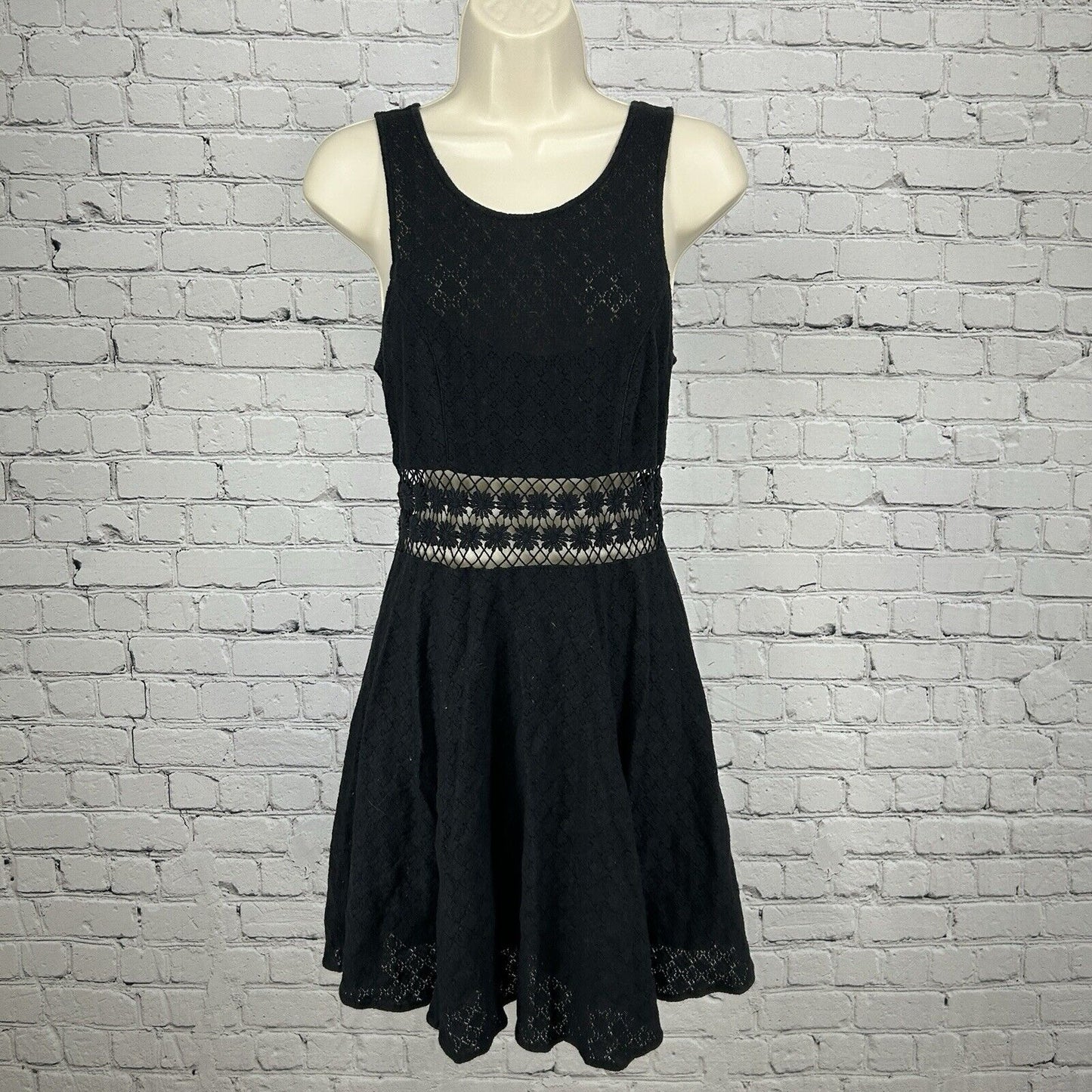 Free People Black Floral Embroidered Sleeveless A Line Peekaboo Dress Size 4