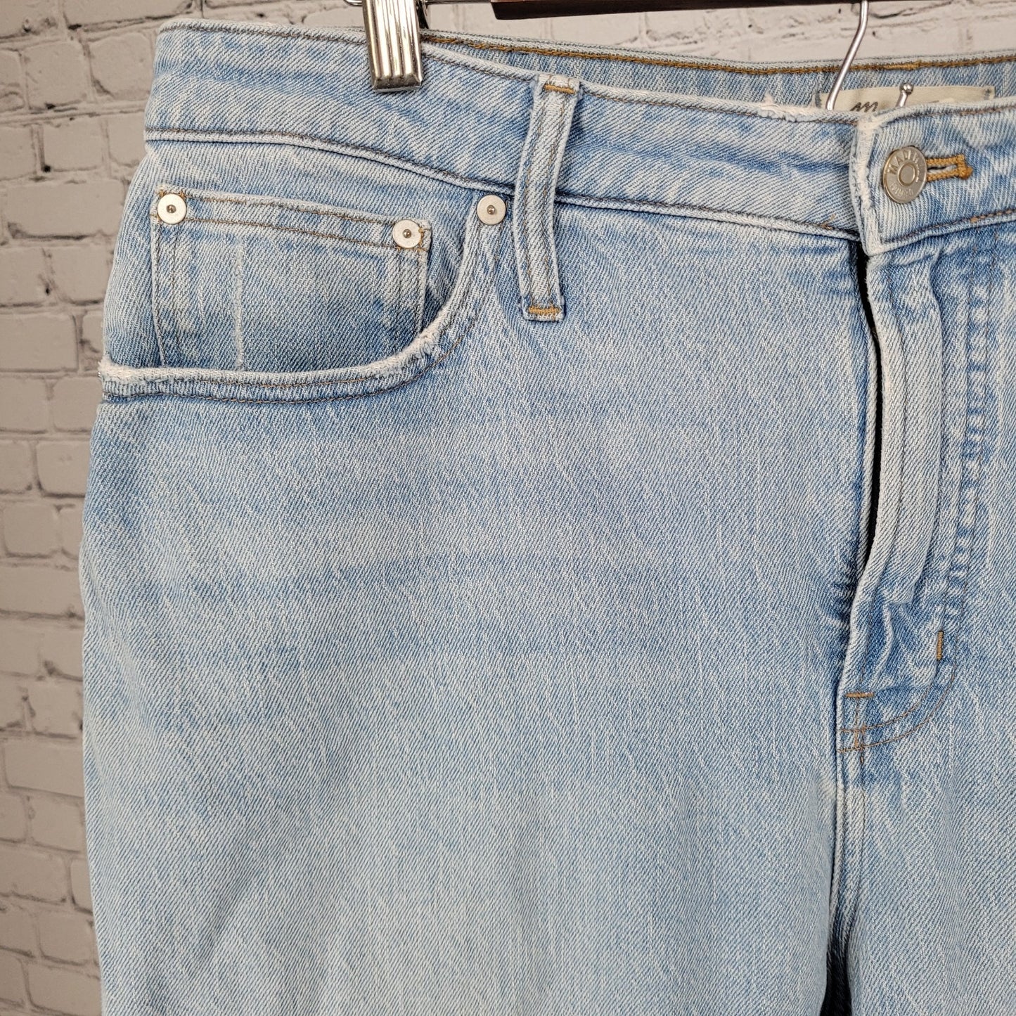 Madewell The Curvy Perfect Vintage Jean Light Denim High Rise Size 32 (35x27)