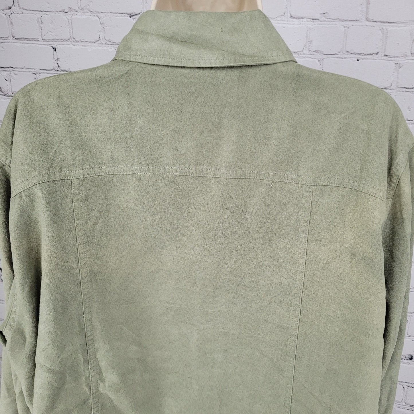 Chico's Green Suede Like Lightweight Button Up Long Sleeve Shirt Size 3 US 16