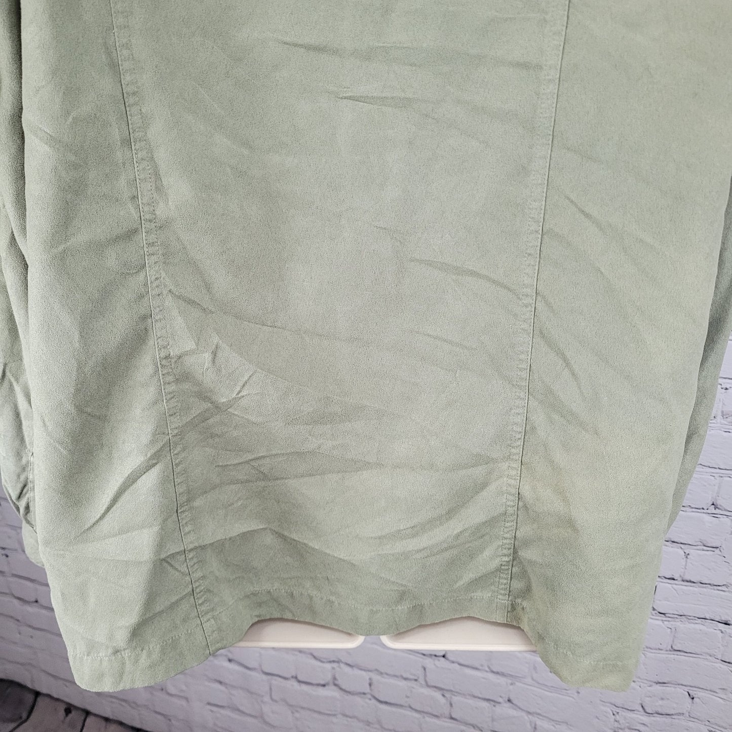 Chico's Green Suede Like Lightweight Button Up Long Sleeve Shirt Size 3 US 16