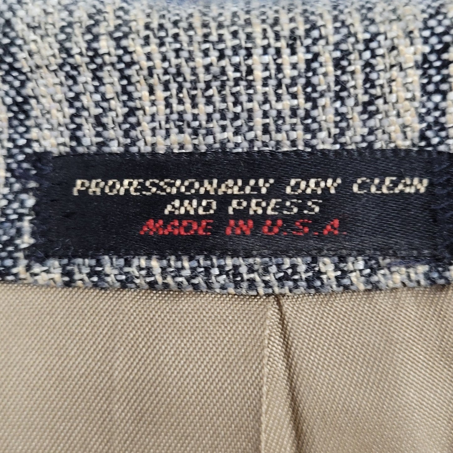 VTG Slax Menswear Blue Plaid 2 Button Vented Blazer Sport Coat USA Made Size 40