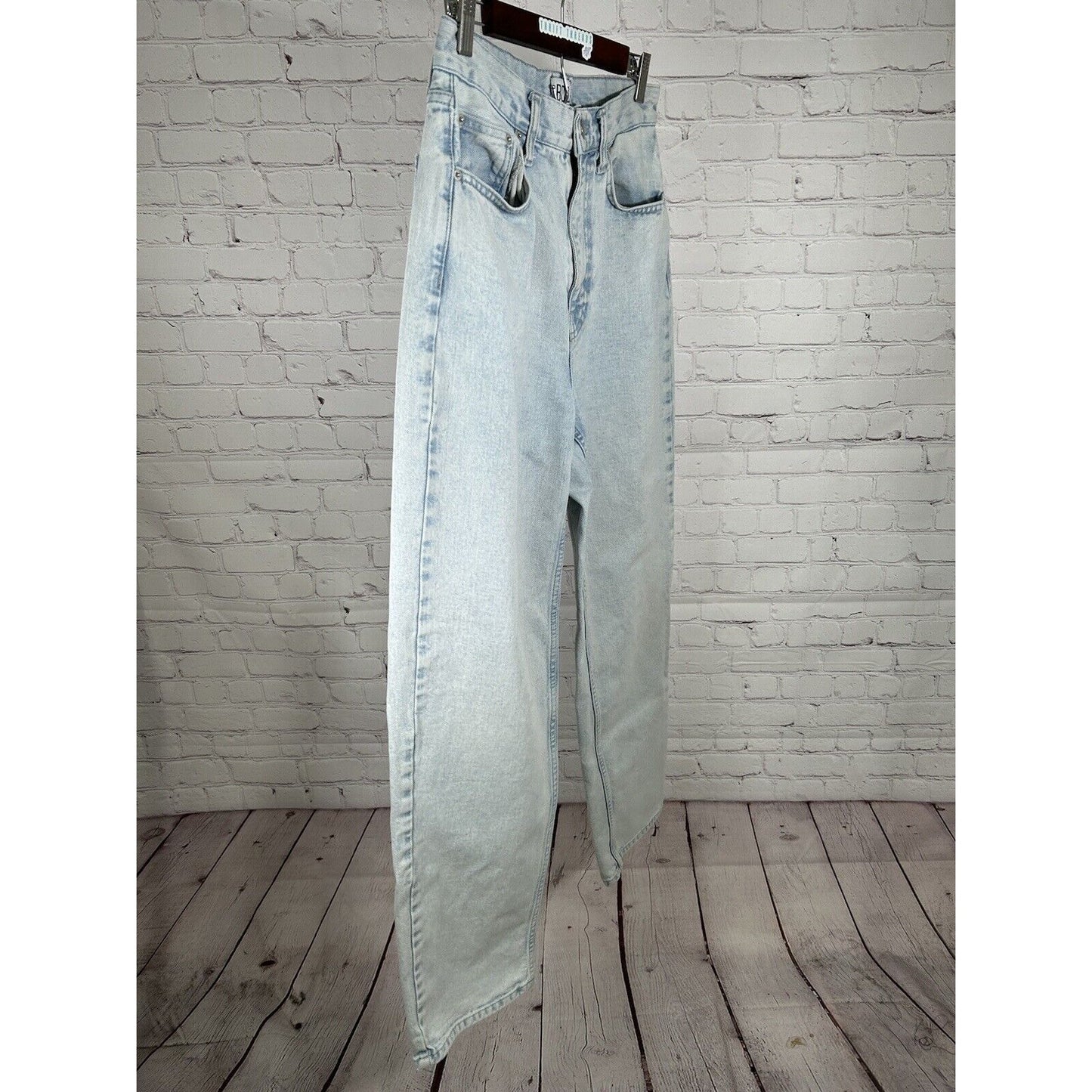 BDG Urban Outfitters Womens High Rise Baggy Light Wash Denim Jeans 29 (29 x 31)