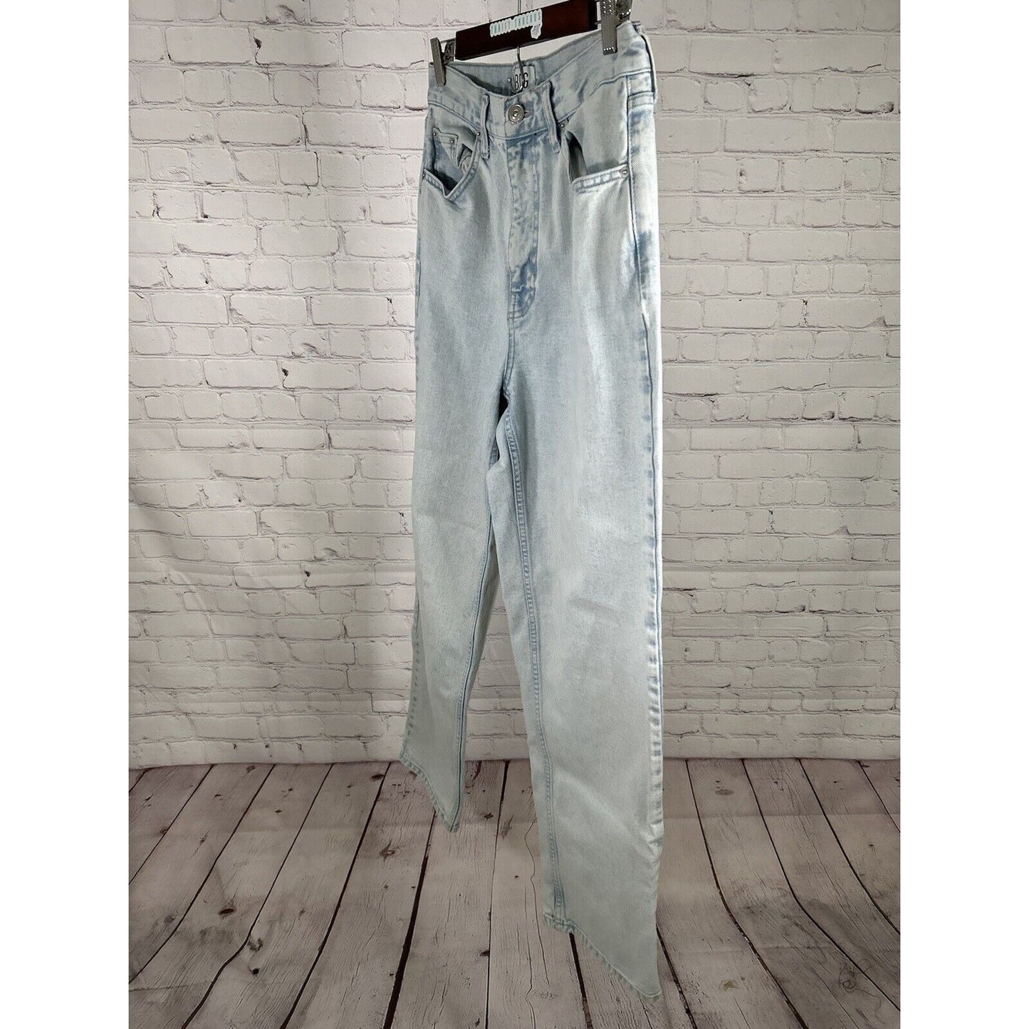 BDG Urban Outfitters Womens High Rise Baggy Light Wash Denim Jeans 29 (29 x 31)