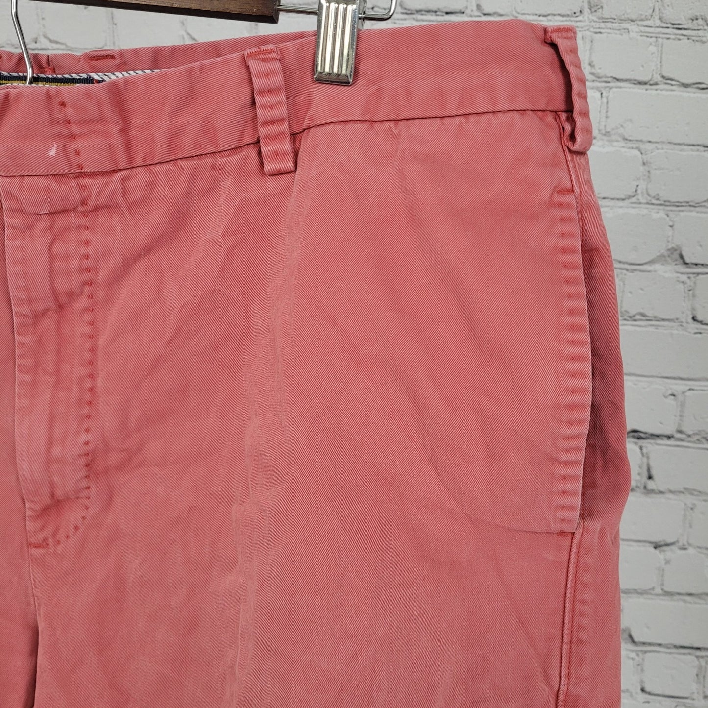 Orvis Muted Pink 100% Cotton Flat Front Chino Shorts Size 38 (38x8.5)