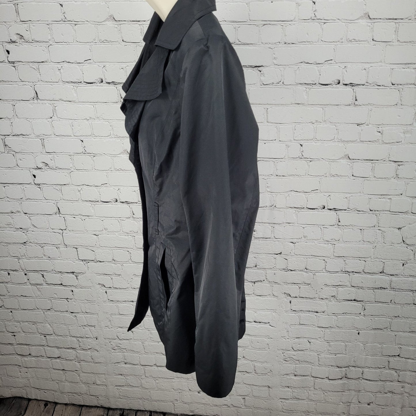 London Fog Black Double Breasted Lightweight Raincoat Jacket Size Medium M