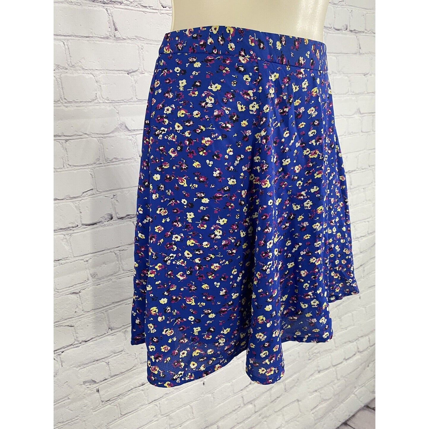 Lush Blue Floral Back Zip Lined Short Mini Skirt Made In USA M Medium