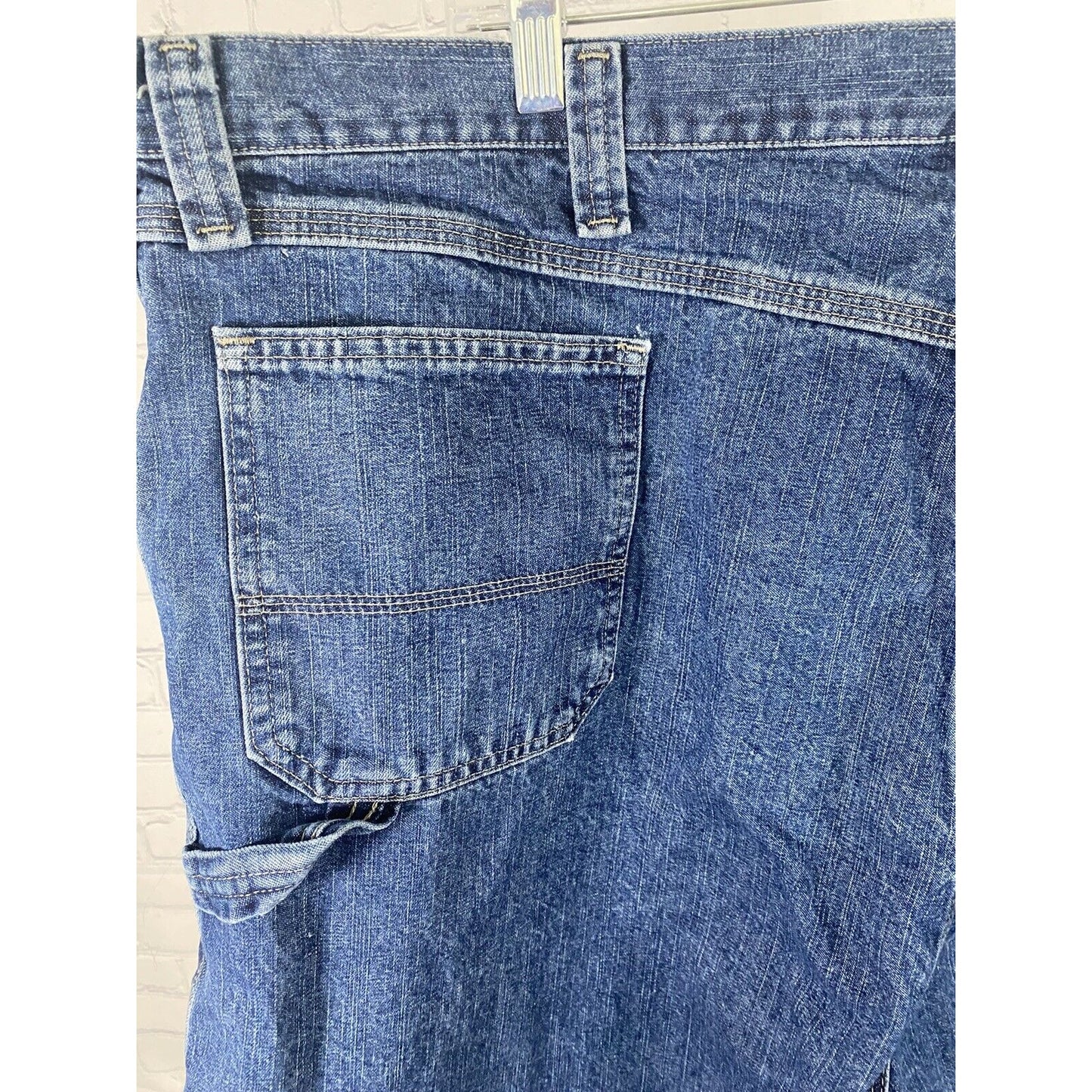 Wrangler Medium Wash High Rise Blue Jean Denim Carpenter Shorts Men’s (46 x 10)
