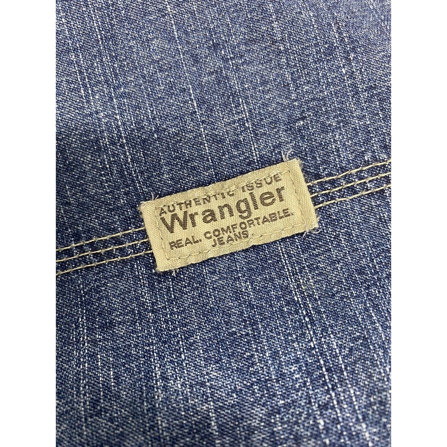 Wrangler Medium Wash High Rise Blue Jean Denim Carpenter Shorts Men’s (46 x 10)