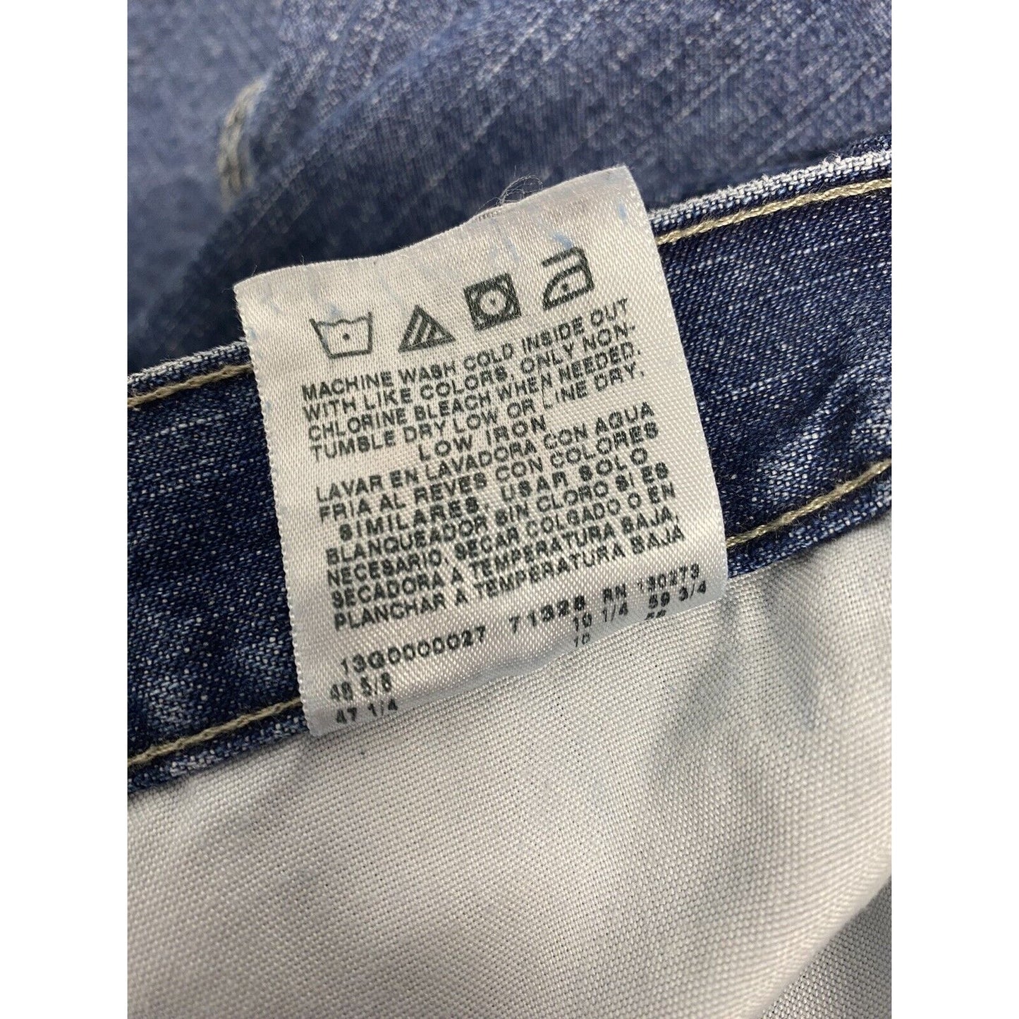 Wrangler Medium Wash High Rise Blue Jean Denim Carpenter Shorts Men’s (46 x 10)