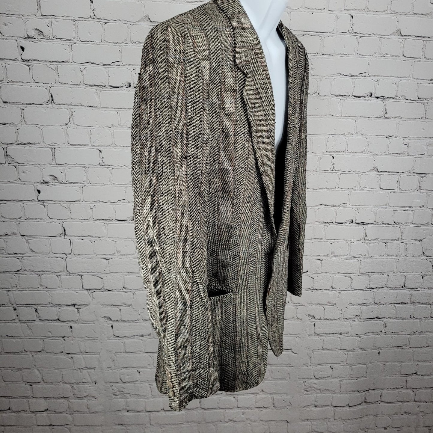 Profilo White Black Striped 2 Button Ventless Notch Blazer Sport Coat Italy 40