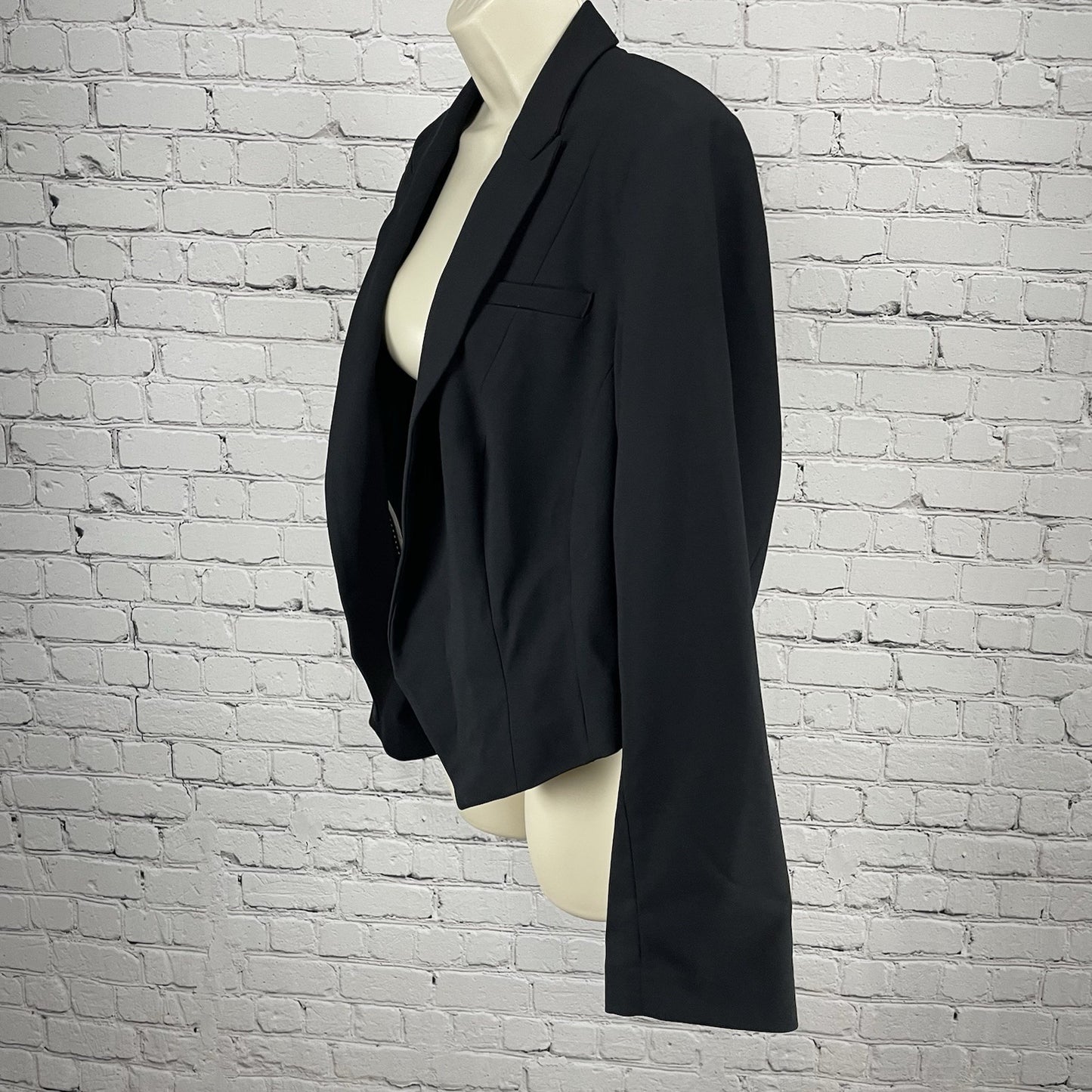 NWT Lane Bryant Black Cropped Open Peak Blazer Lined Stretch Padded Size 18