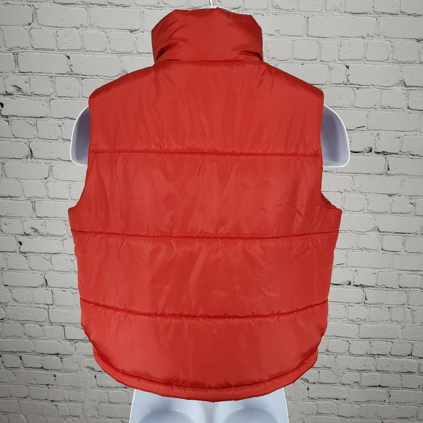 NWT ABOUND Red Insulated Lightweight Pockets Puffer Jacket Vest Size Small S