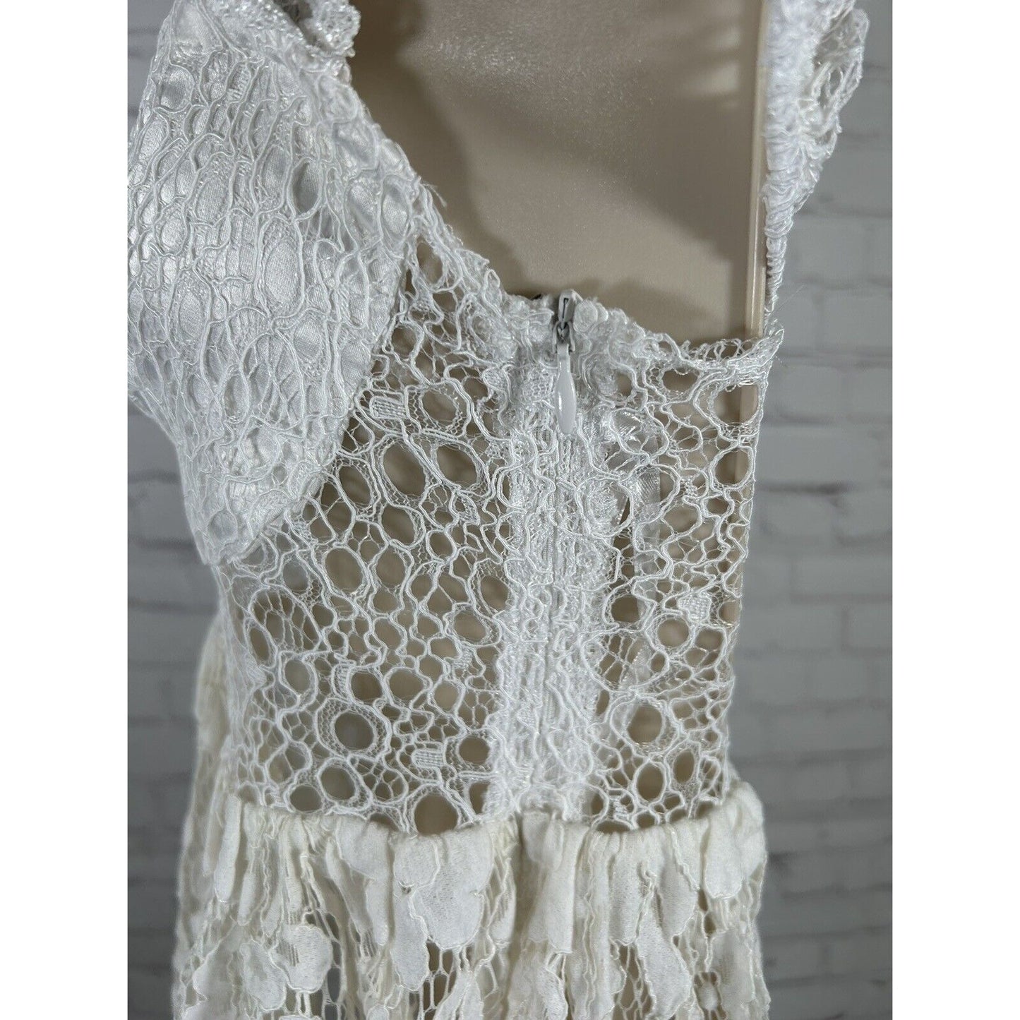 Asos Design Ivory Sheer Lace Cap Sleeve Babydoll Lace Up Back Ruffle Top Size 4