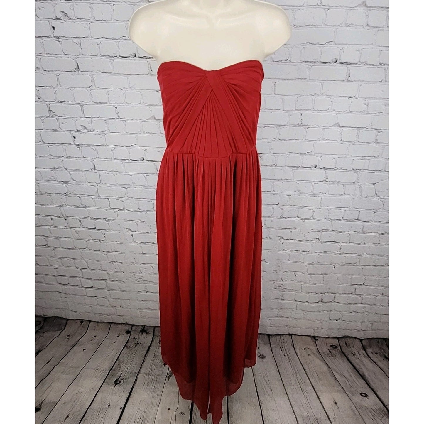 David's Bridal Apple Red Chiffon Empire Waist Pleated Strapless Gown Maxi Dress 18