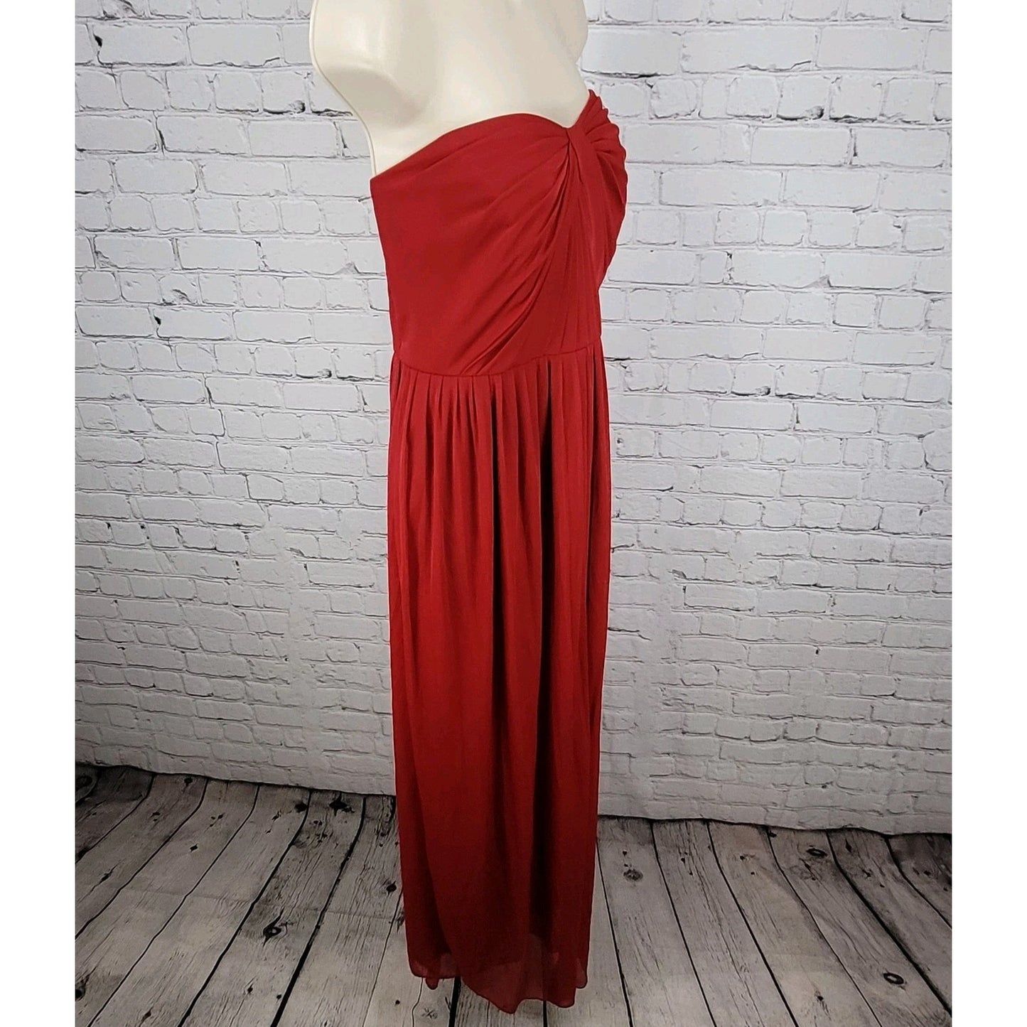David's Bridal Apple Red Chiffon Empire Waist Pleated Strapless Gown Maxi Dress 18