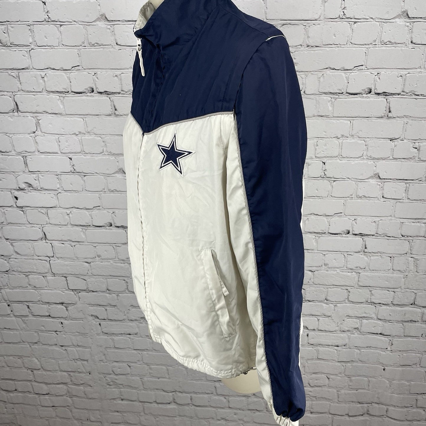 VTG G-III Apparel NFL Dallas Cowboys Lightweight Zipped Jacket Size Small