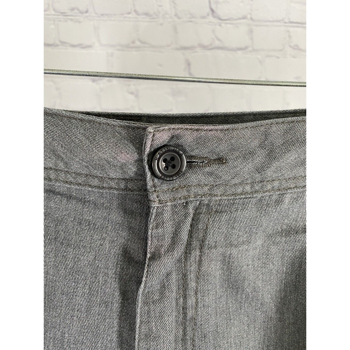 Katin American’s Surf Co Men’s Gray Bermuda Shorts Pockets Belt Loops Size 34