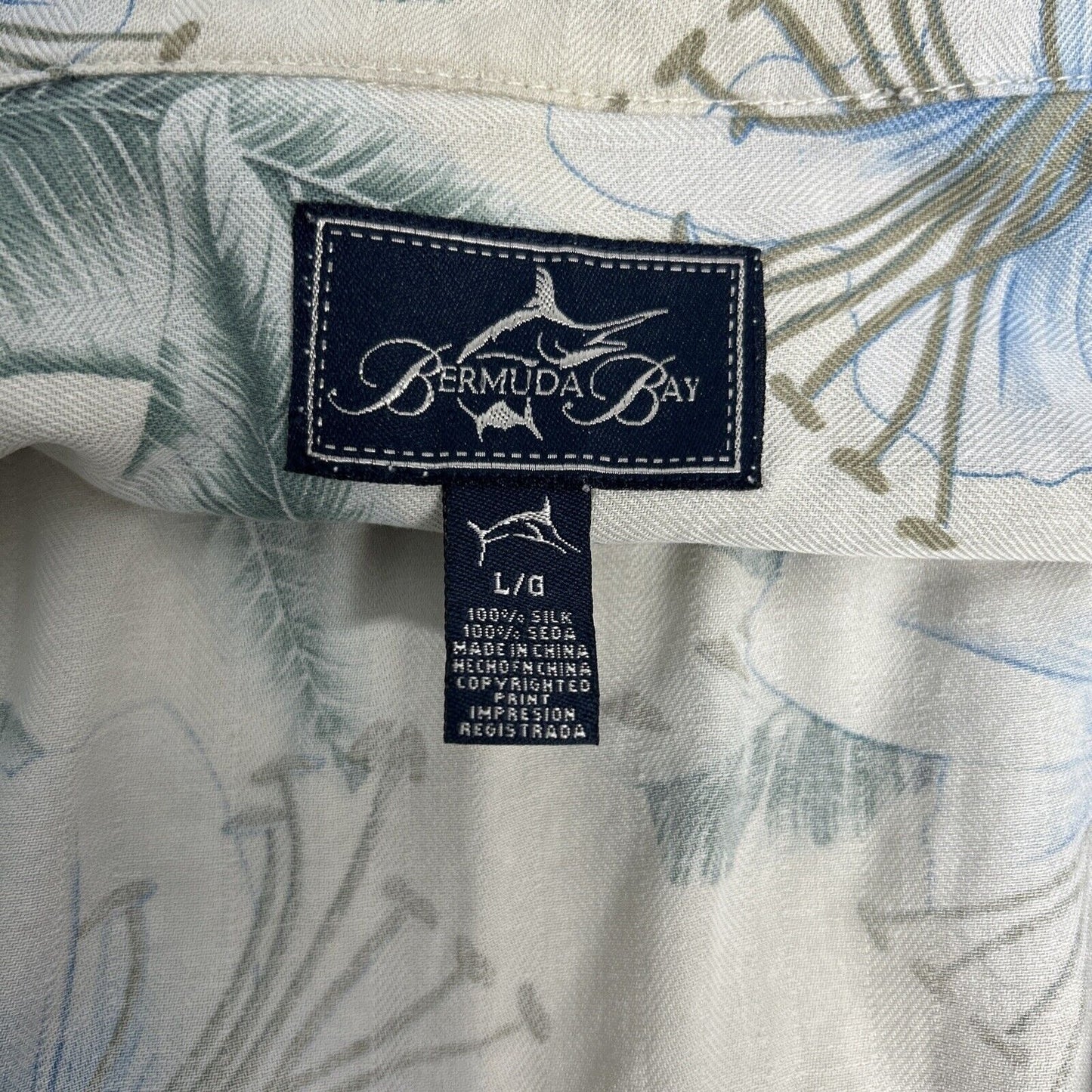Bermuda Bay 100% Silk Hawaiian Tropical Button Front Shirt Short Sleeves Mens L