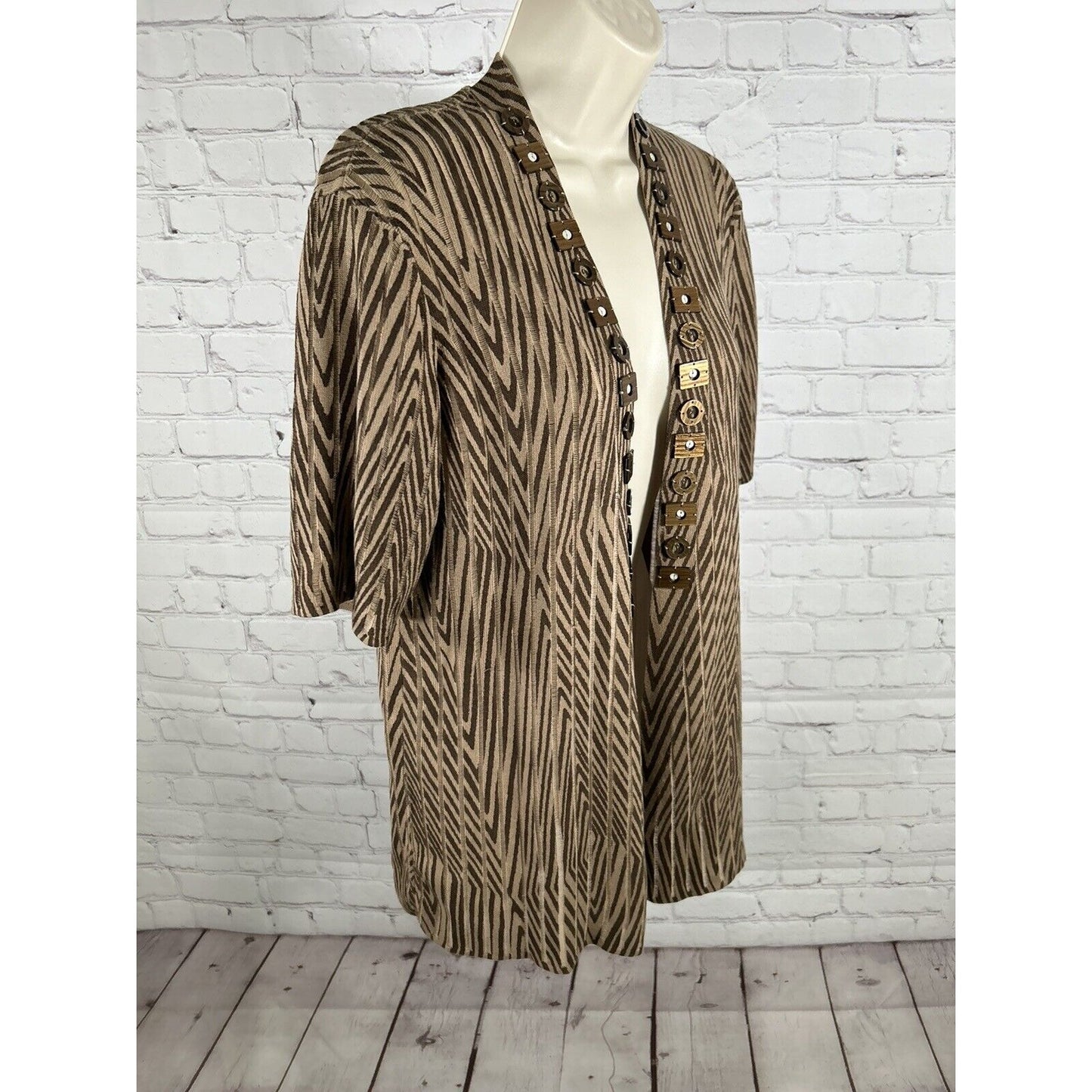 Chicos Chunky Beaded Short Sleeve Brown Striped Knit Cardigan Women’s M