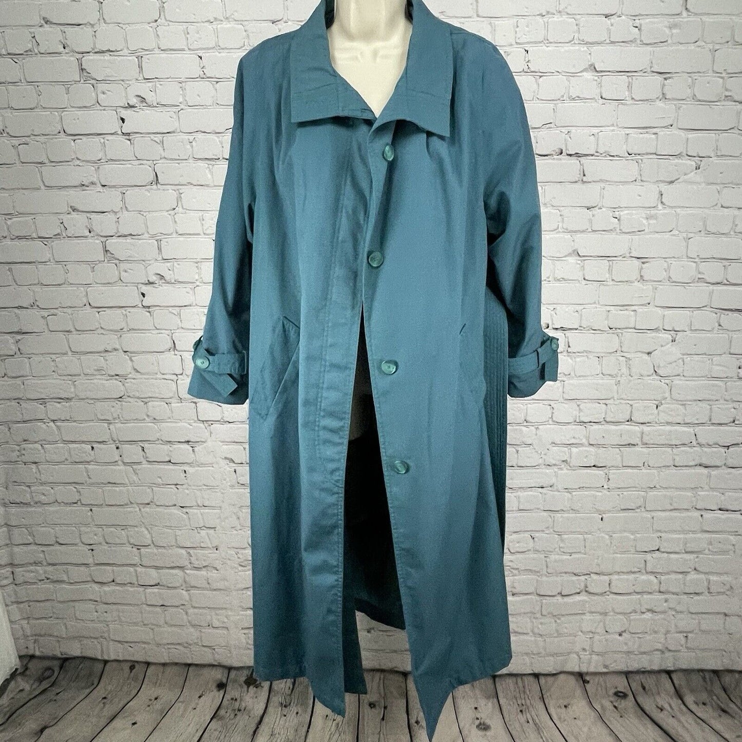 VTG Bryant Park Teal Blue Long Overcoat Lined Belted Insulated Pockets Poland XL