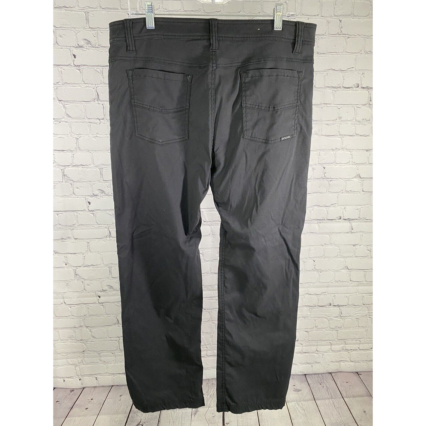 Prana Breathe Black Stretch Straight Leg Mid Rise Slim Fit Pants Women’s W32 I30