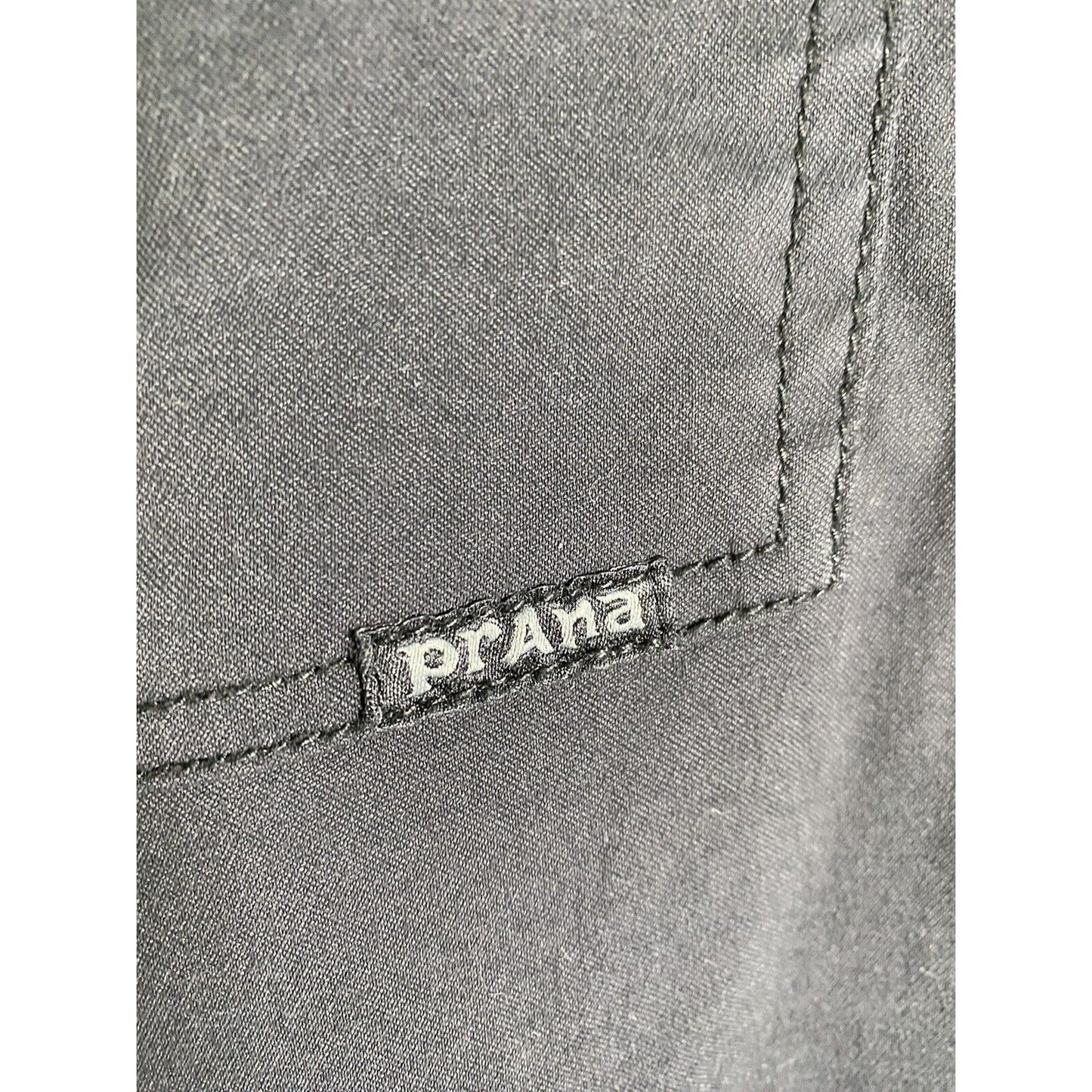 Prana Breathe Black Stretch Straight Leg Mid Rise Slim Fit Pants Women’s W32 I30