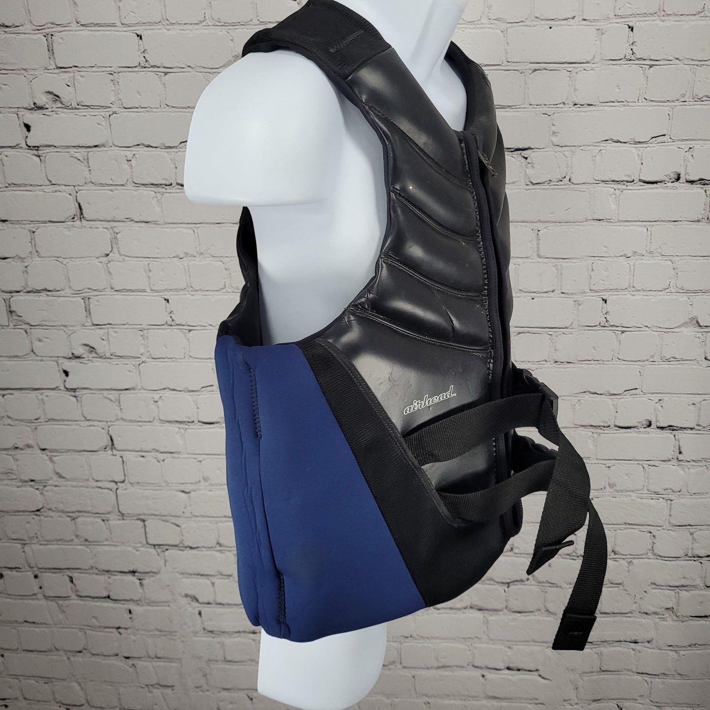 Airhead Wakeboard Type 3 PFD USCG Approved Life Jacket Vest Adult XL 44-47"