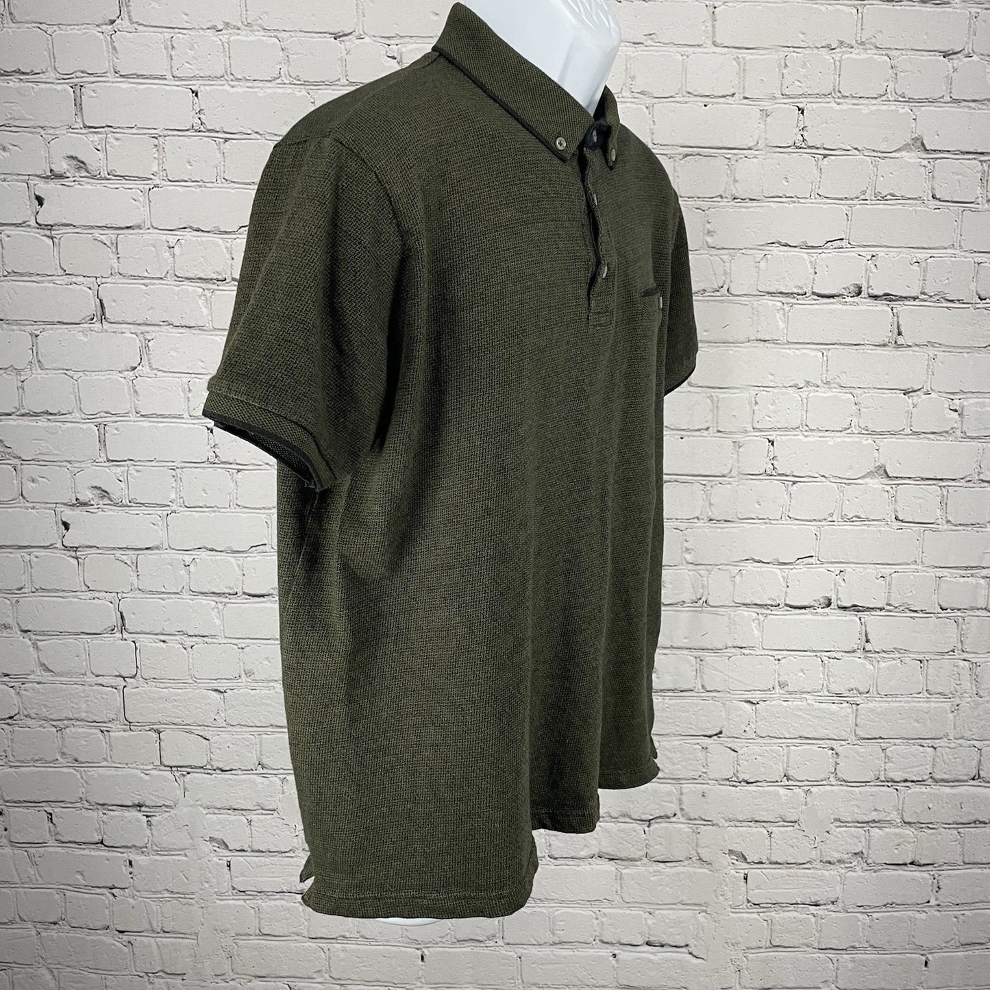 Cactus Man Green Print Button Down Collared Polo Casual Preppy Shirt Size XL