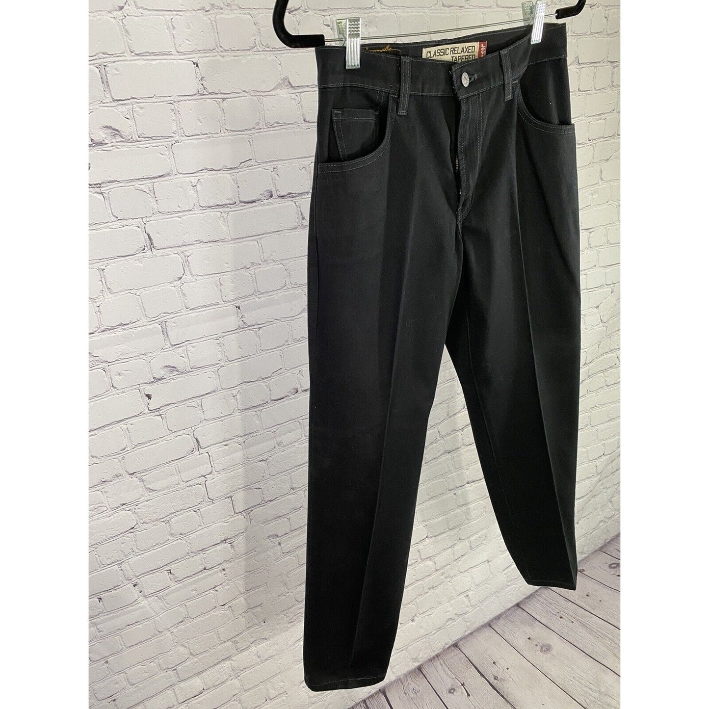 Levi’s Classic Relaxed 550’s Tapered 5 Pocket Belt Loops Black Jeans Size 6S