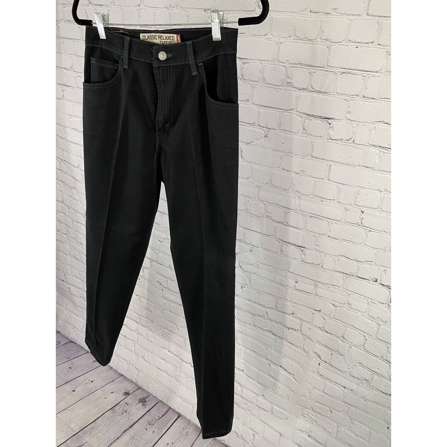 Levi’s Classic Relaxed 550’s Tapered 5 Pocket Belt Loops Black Jeans Size 6S