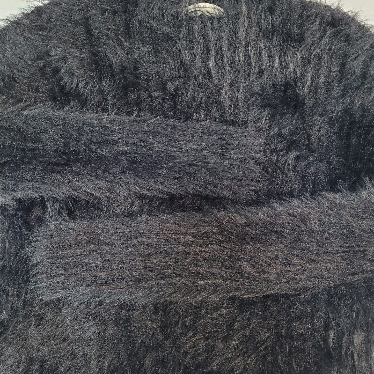 Urban Outfitters Black Faux Fur Fuzzy Pullover Cropped Sweater Size Large L