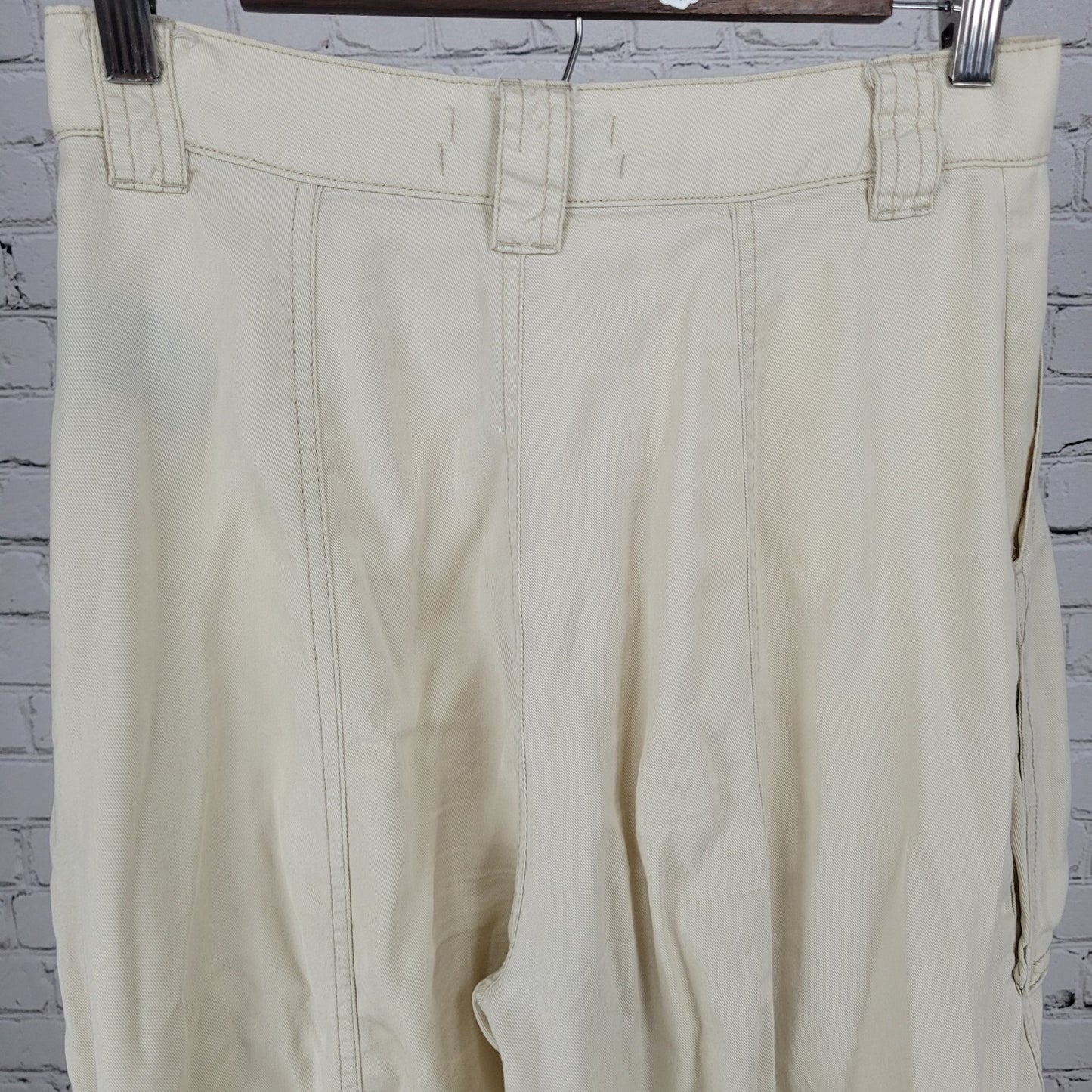 Urban Outfitters Ivory Soft Twill Lightweight High Rise Pants Size 4 (26x27)