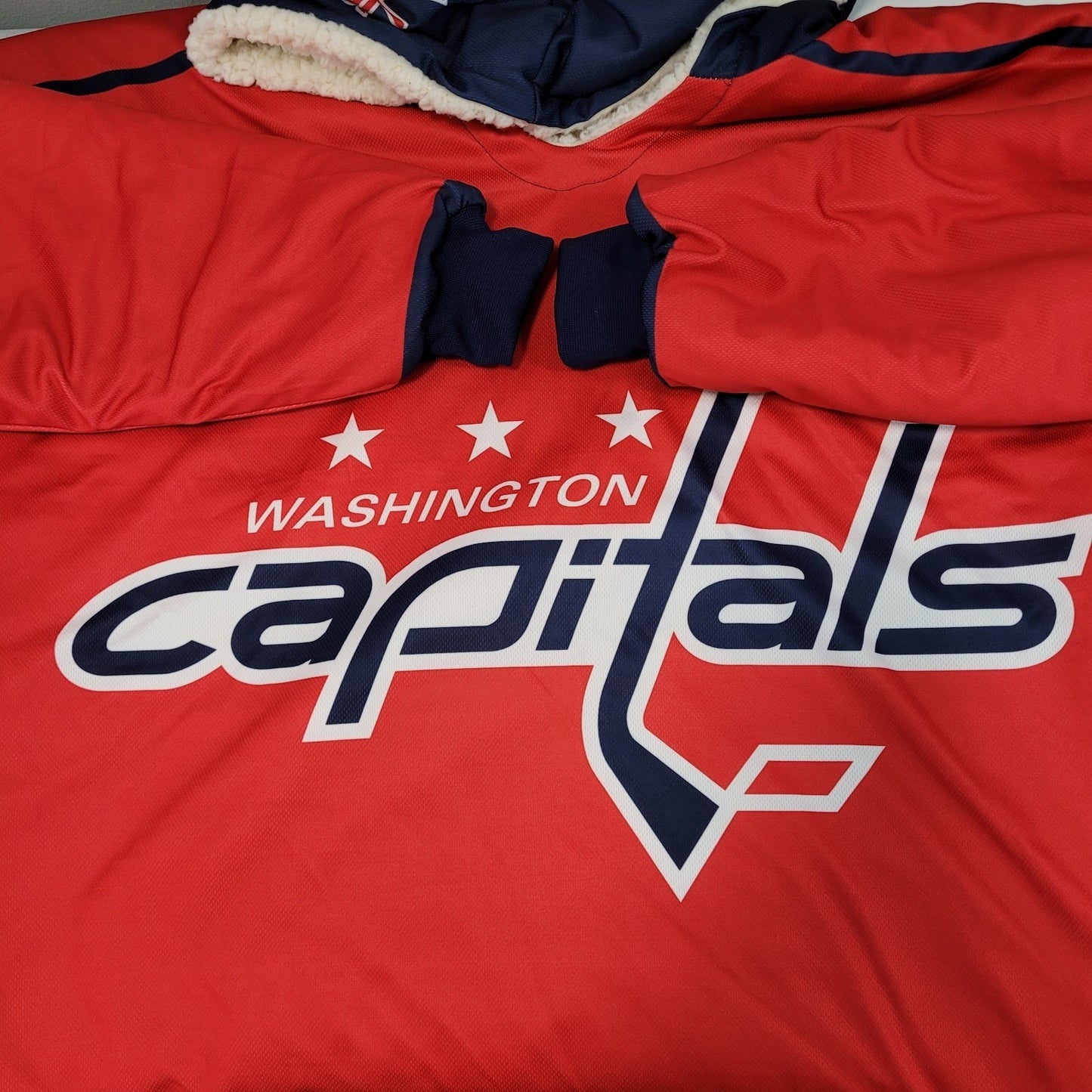NHL Red Washington Capitals Hockey Soft Sherpa Reversible Oversized Hoodie O/S