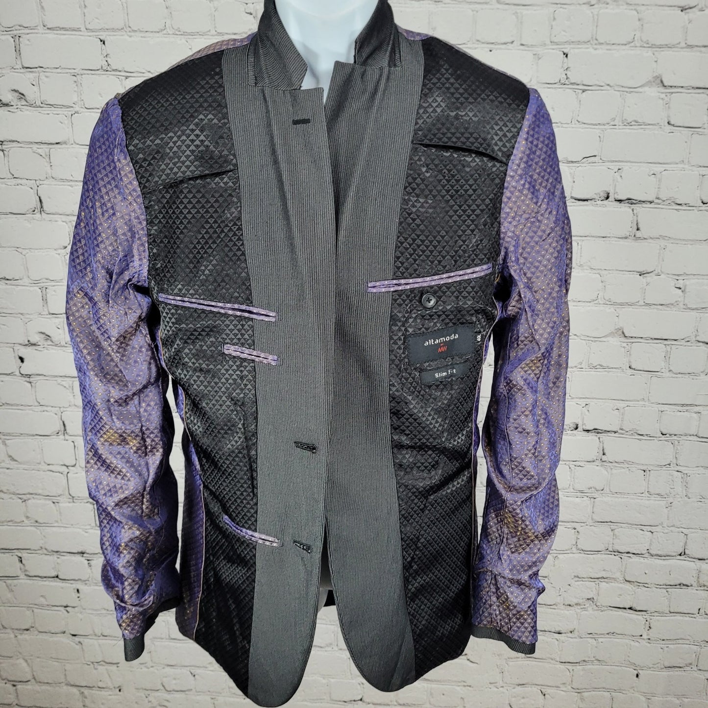 Altamoda Grey Pinstriped Slim Fit 2 Button Notch Blazer Sport Coat Size 40L