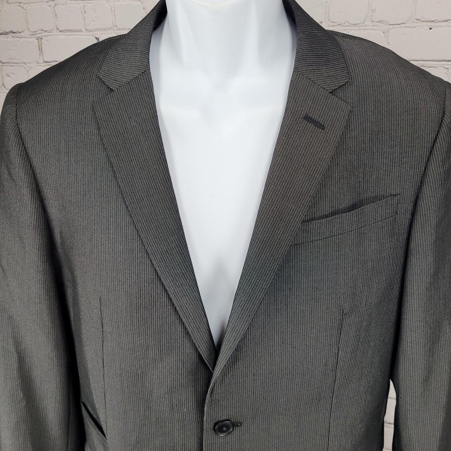 Altamoda Grey Pinstriped Slim Fit 2 Button Notch Blazer Sport Coat Size 40L