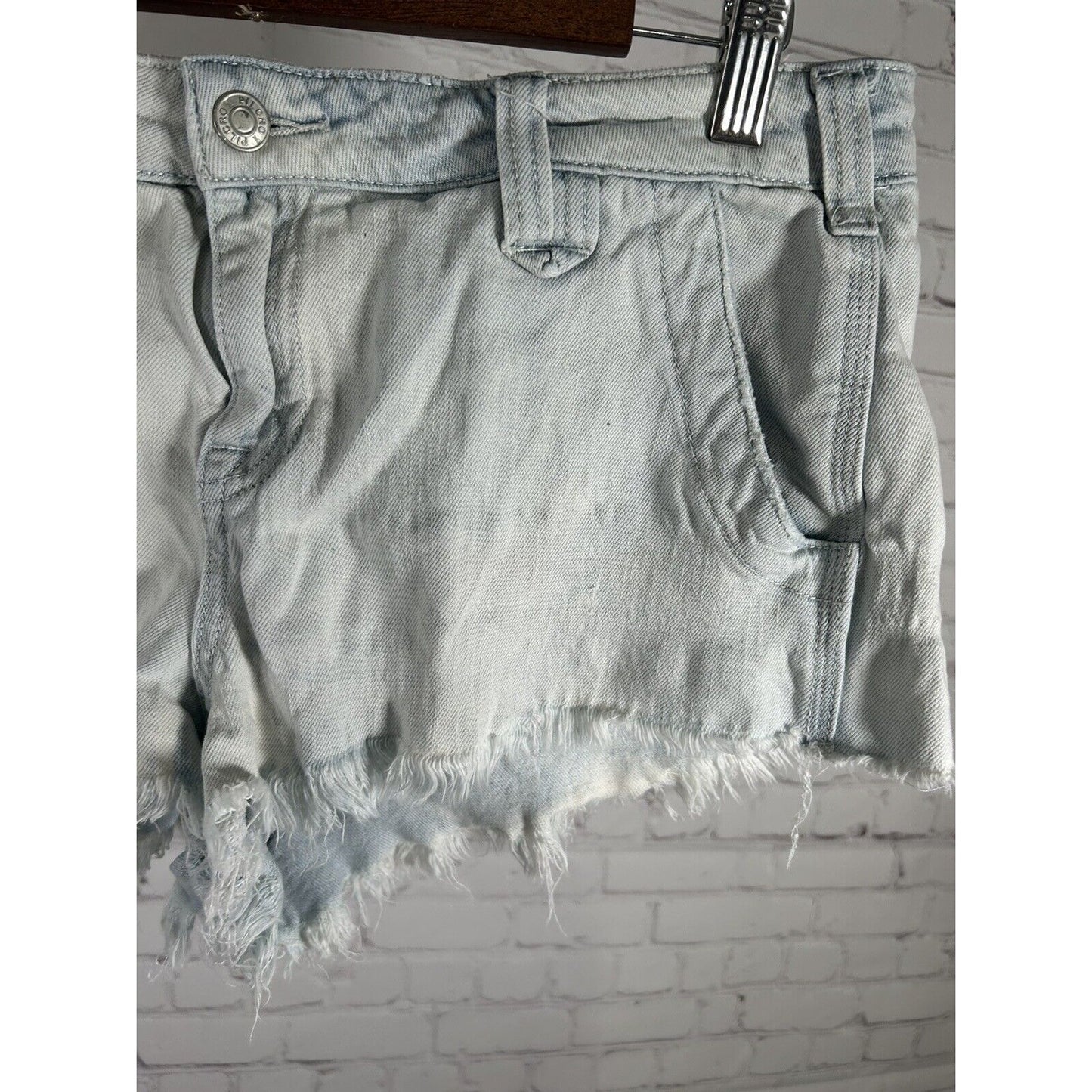 Pilcro Bleach Wash Distressed Frayed Women’s Hot Pants Shorts Sz 29 (33 x 1.5)