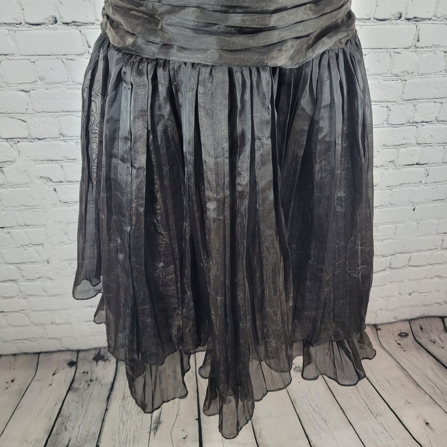 VTG Bari Jay Black Gold Sheen Chiffon Ruched Fit & Flare Dress USA Made Size 16
