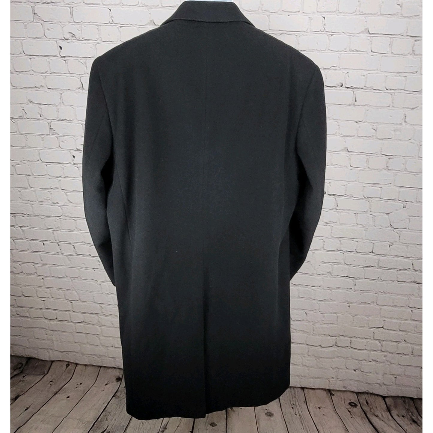 Jos A Bank Black Wool & Cashmere Buttoned Lined Inner Pockets Coat Size 44L