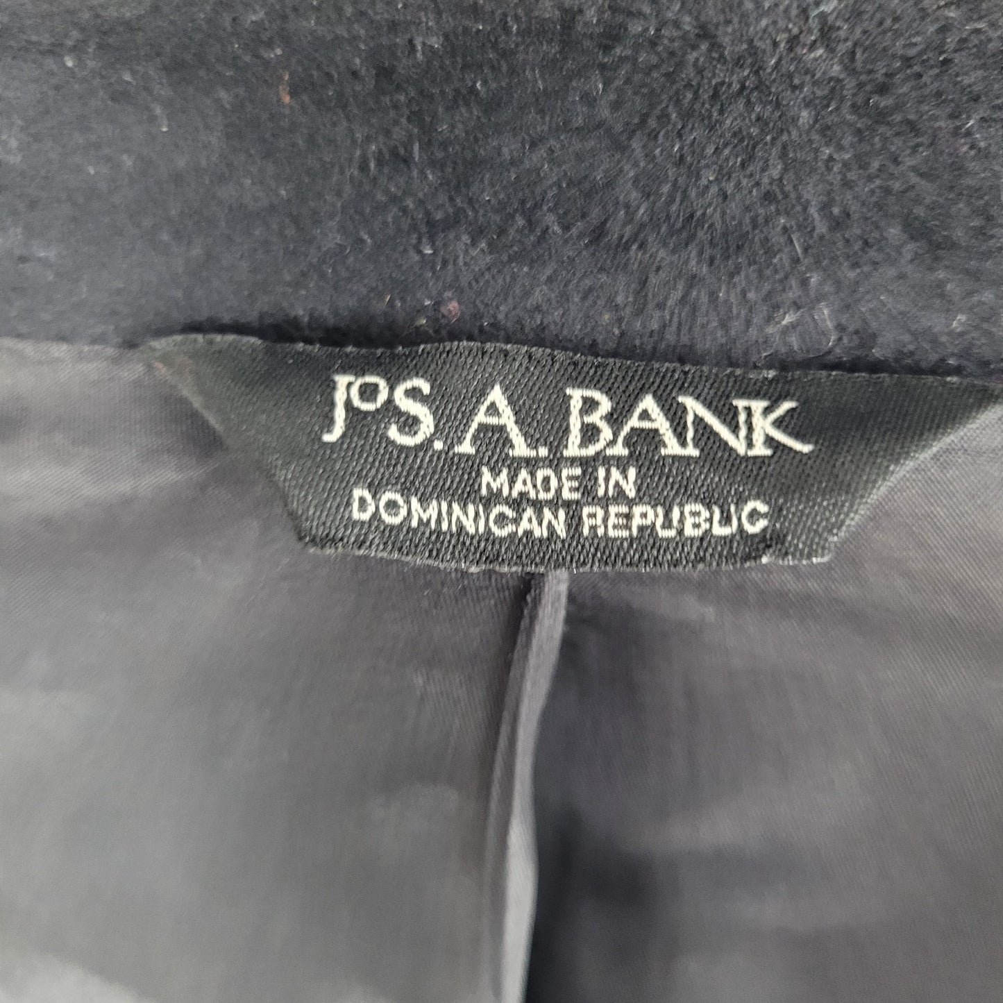 Jos A Bank Black Wool & Cashmere Buttoned Lined Inner Pockets Coat Size 44L