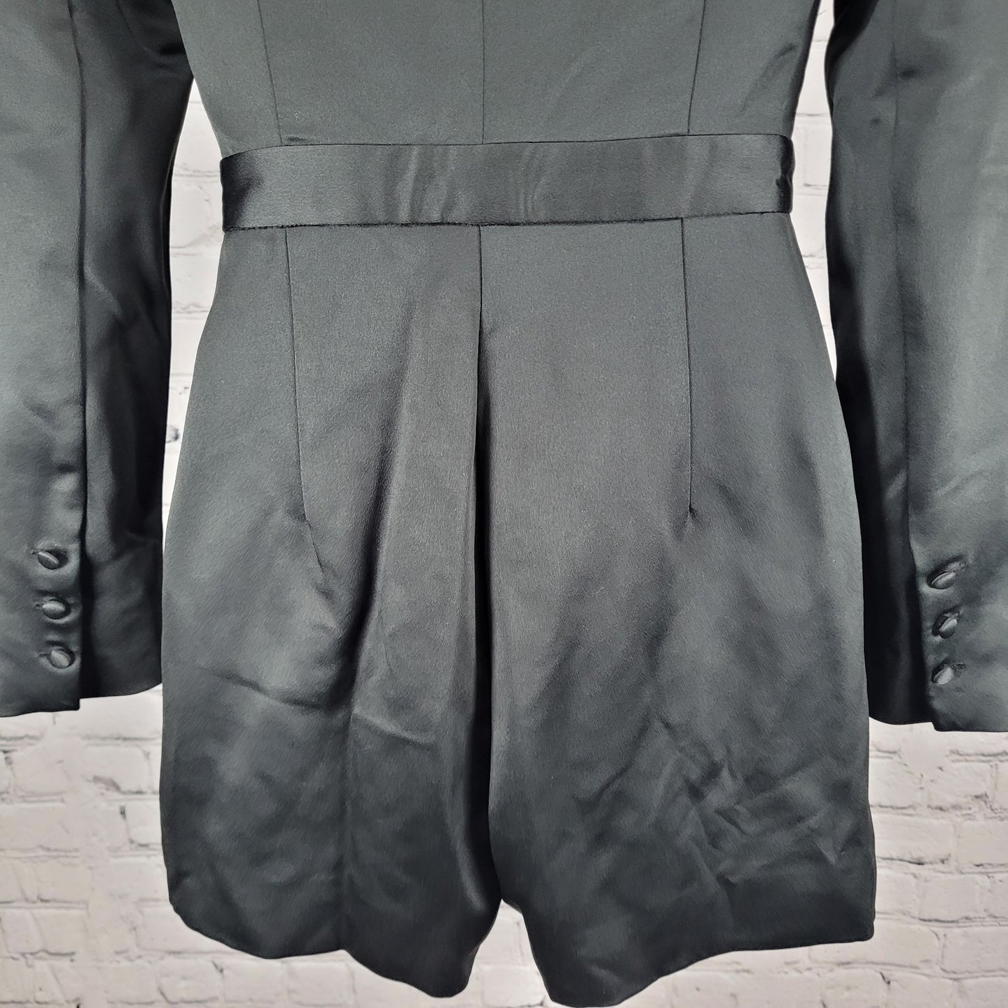Lavish Alice Black Silky Long Sleeve Tuxedo Style Pockets Lined Romper Size 2