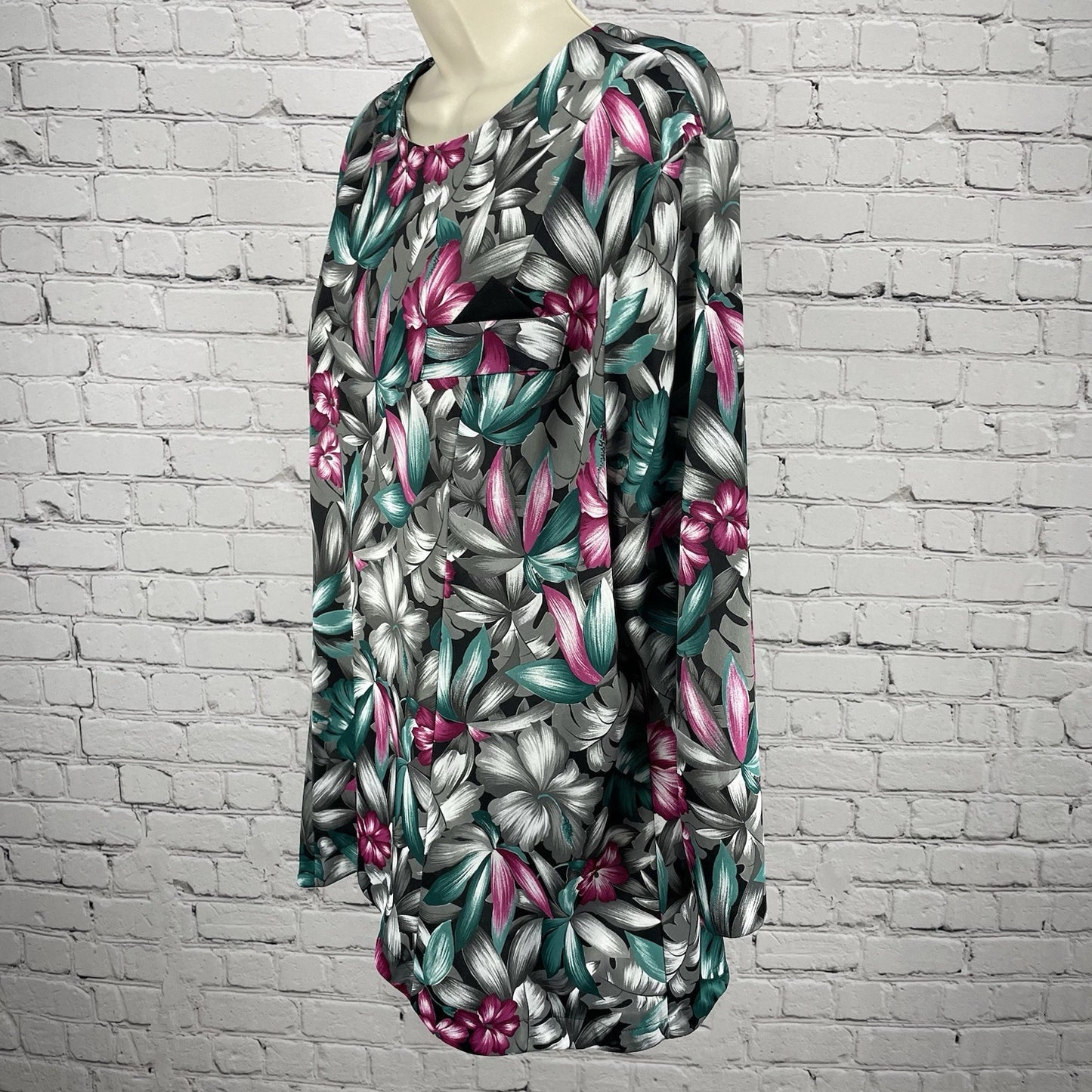VTG MCS Ltd Grey Floral Hawaiian Long Sleeve Blouse Stretch USA Made Size 20W