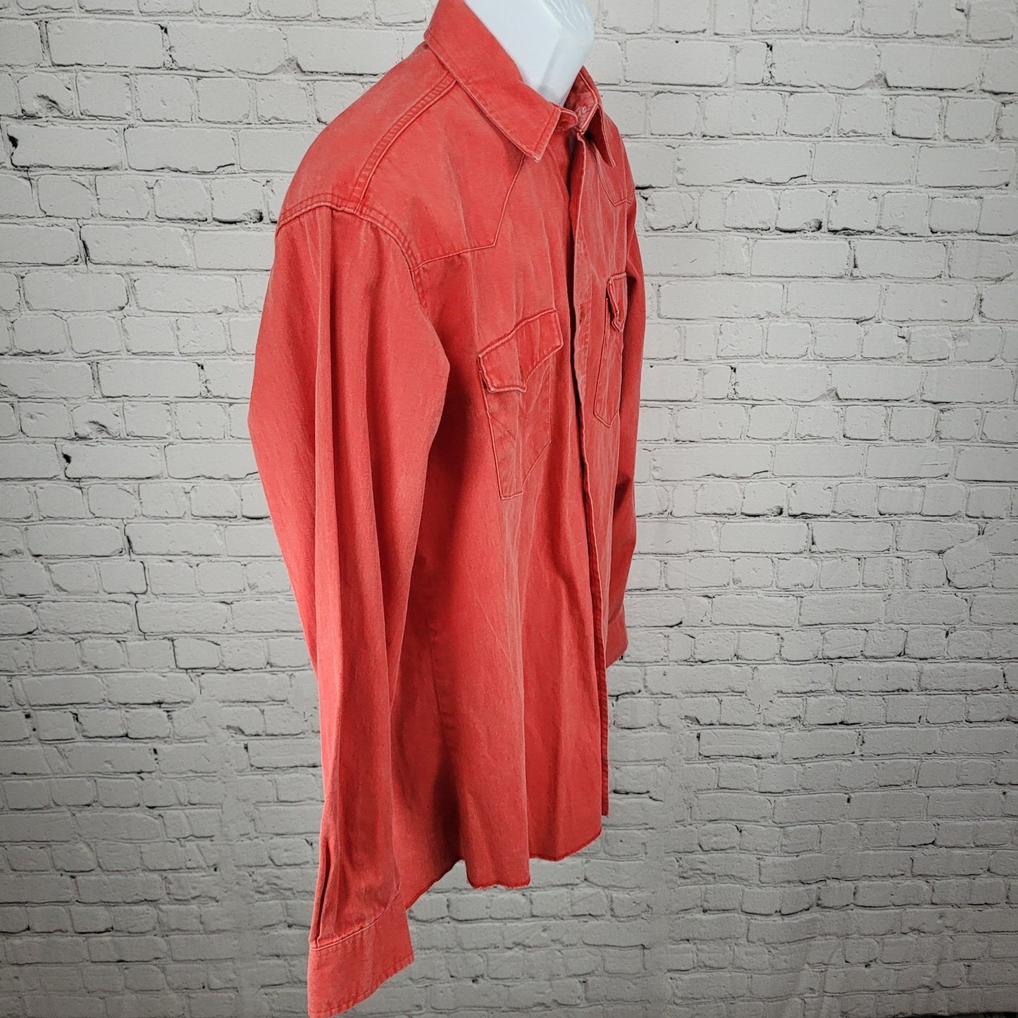 VTG Wrangler Red Cotton Western Button Up Long Sleeve Shirt USA Made Size 16-35