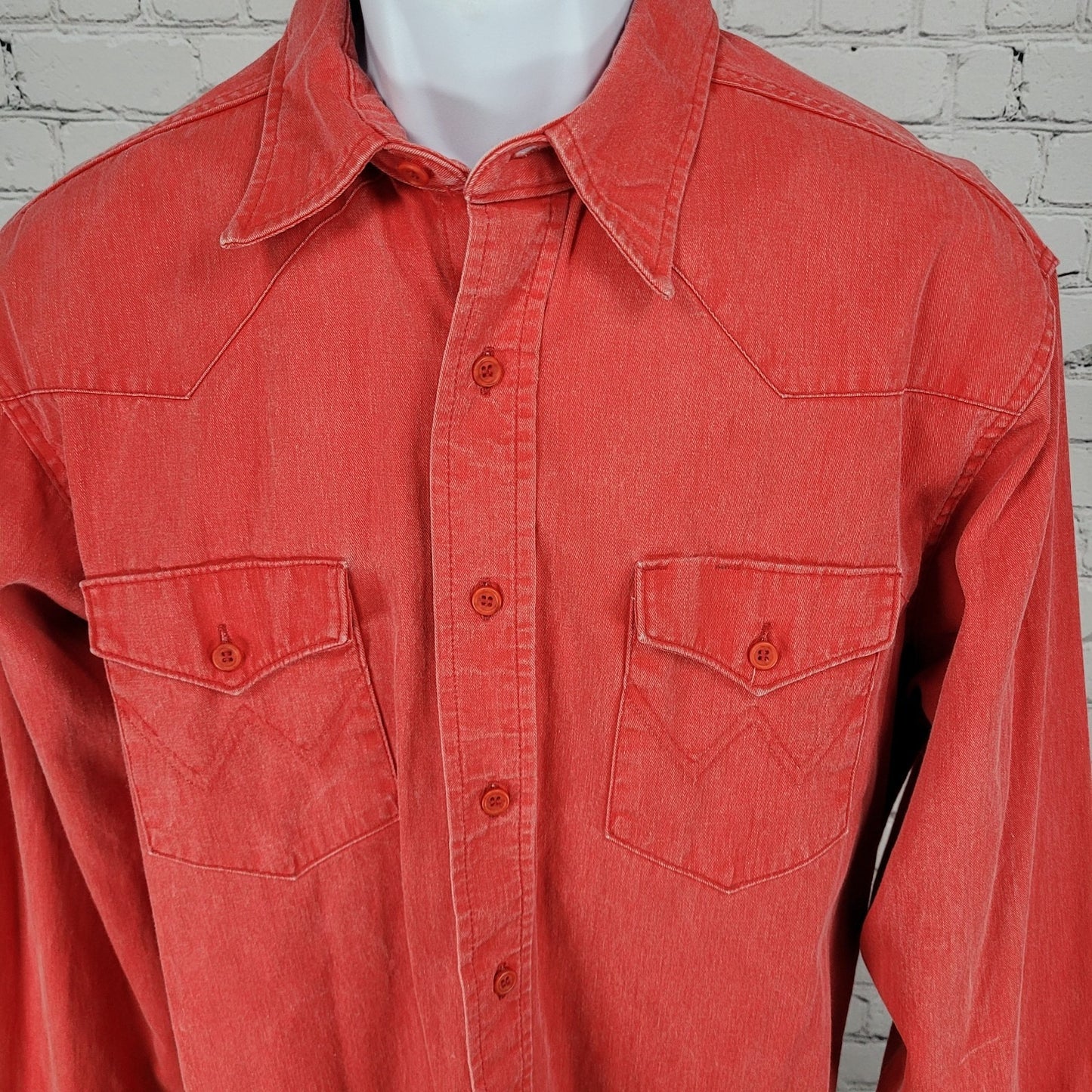 VTG Wrangler Red Cotton Western Button Up Long Sleeve Shirt USA Made Size 16-35