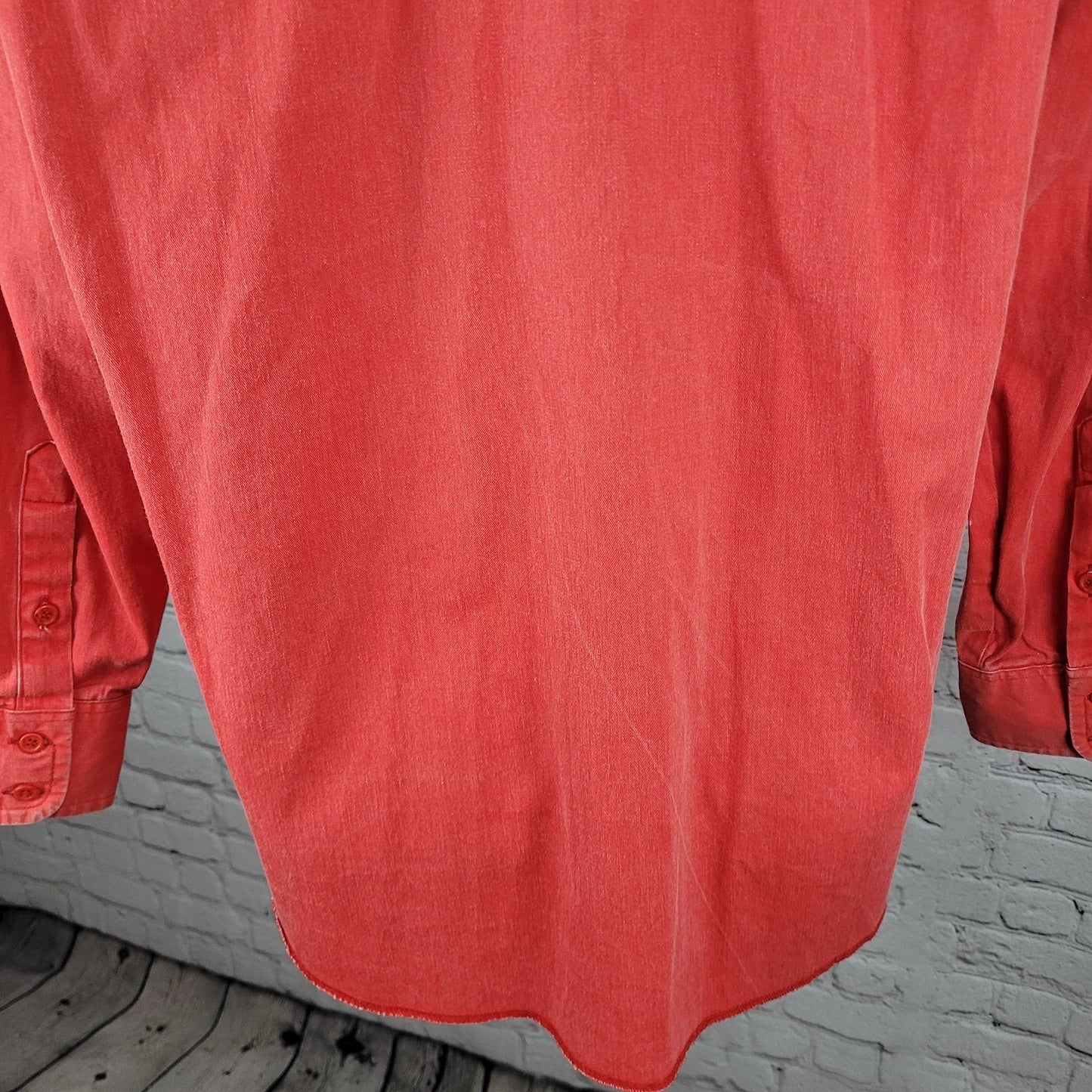 VTG Wrangler Red Cotton Western Button Up Long Sleeve Shirt USA Made Size 16-35